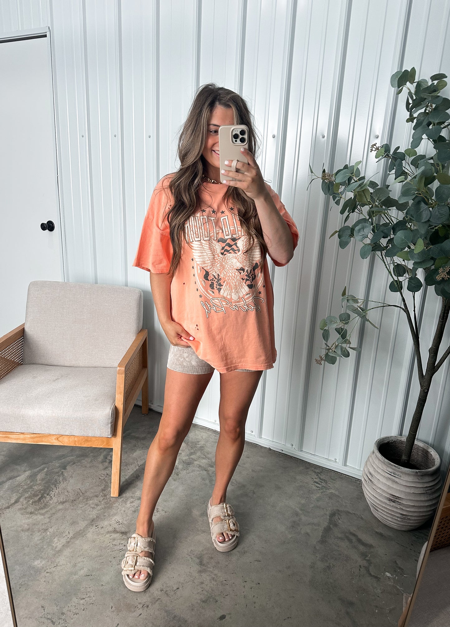 Peachy World Tour Rock n Roll Eagle Tee