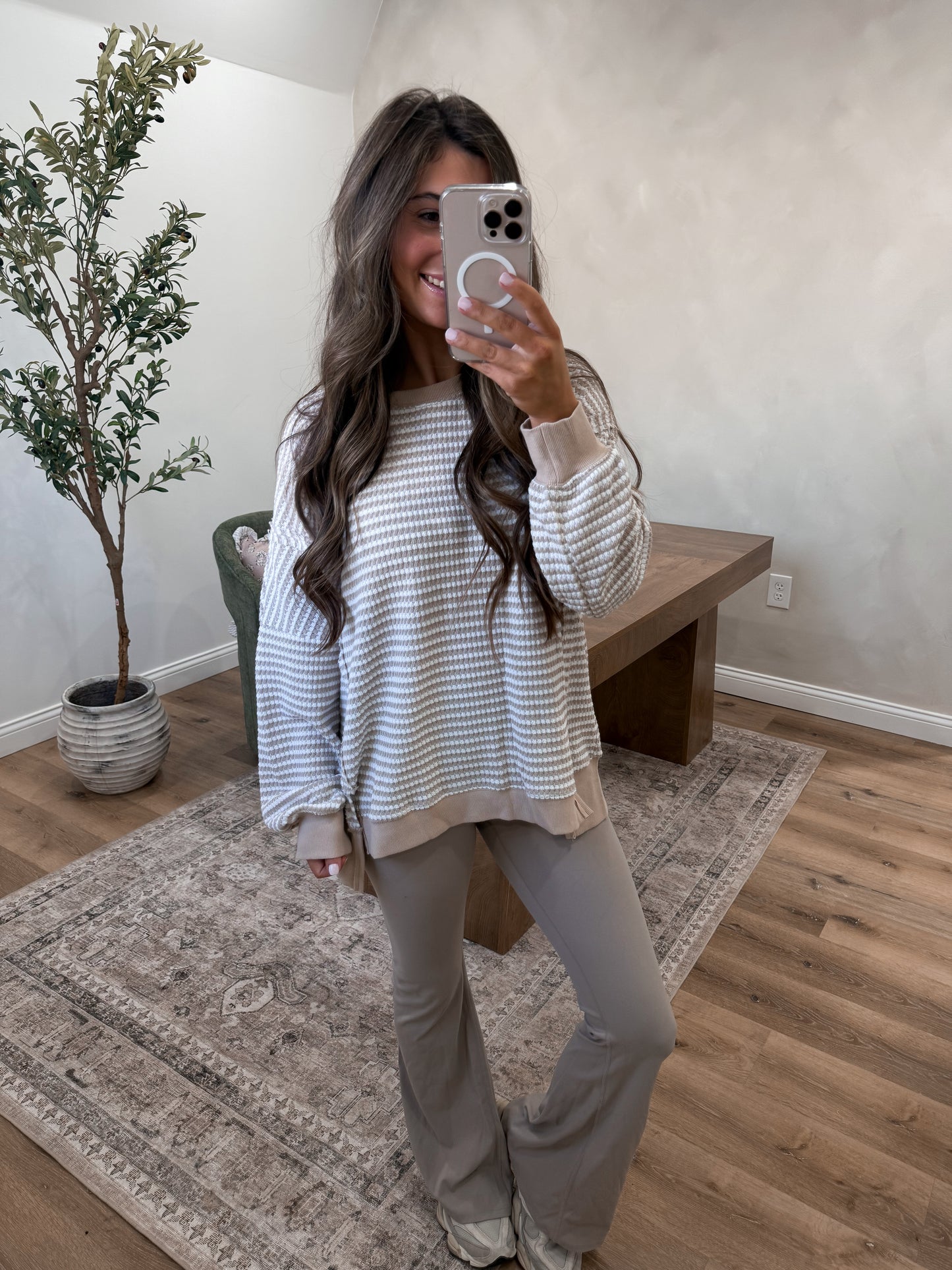 Textured Ease Crewneck - Beige