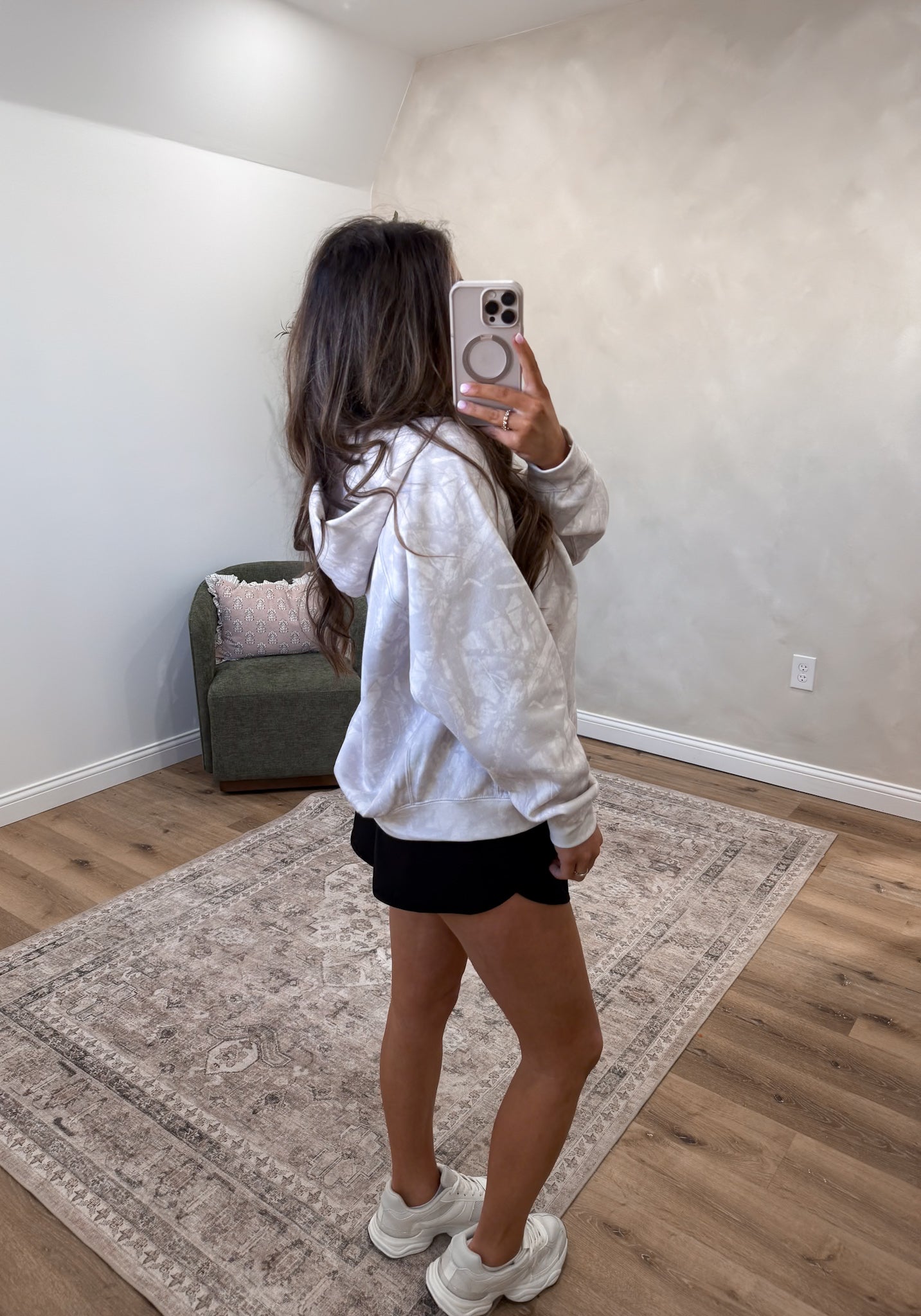 Sculpting athletic shorts - black