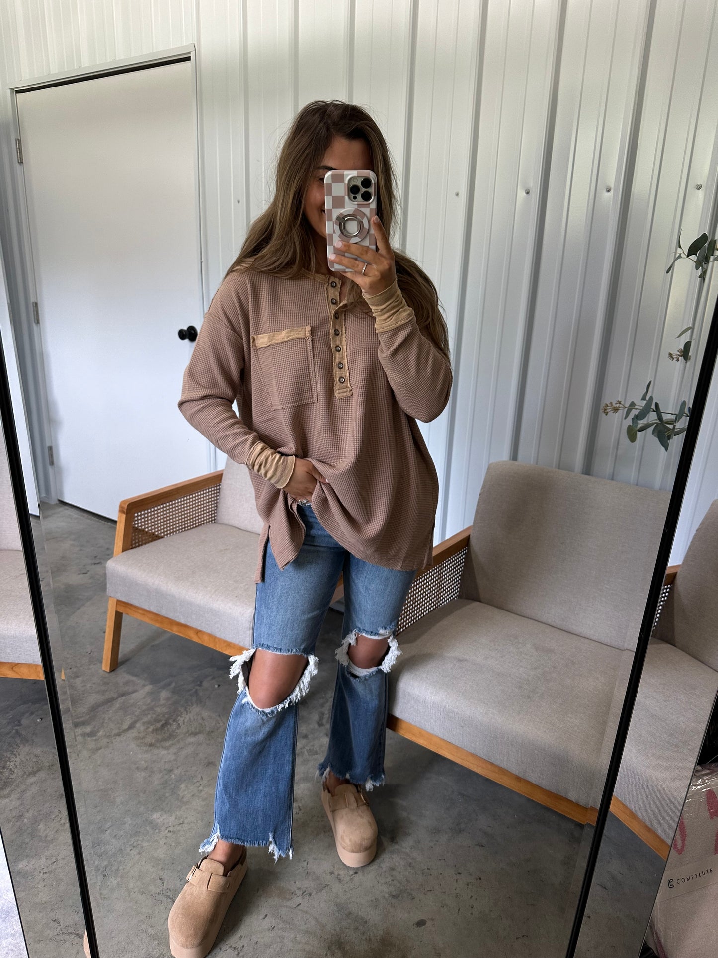 Staple Garment Washed Contrast Henley - Mocha