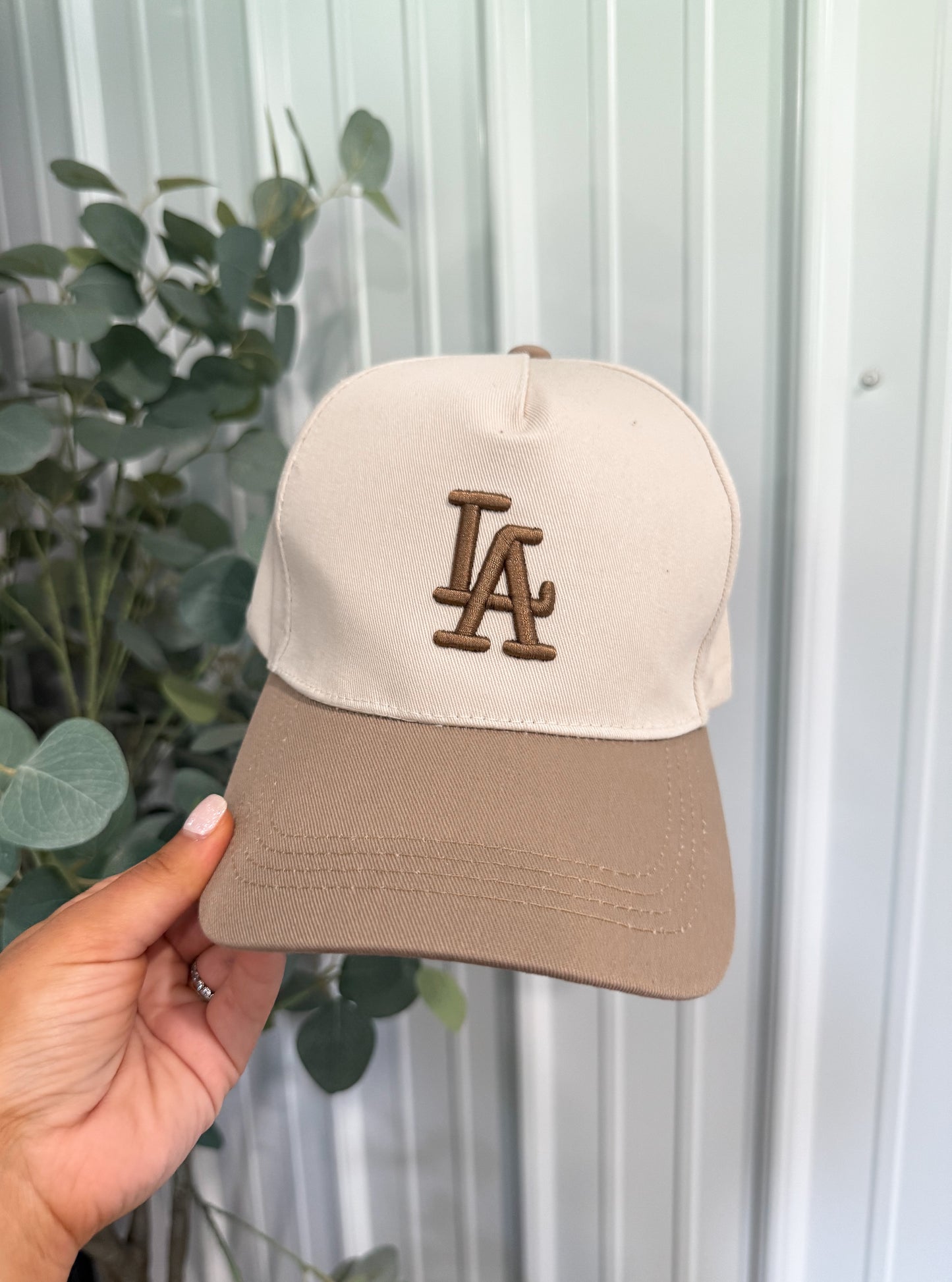 Mocha LA embroidered ballcap