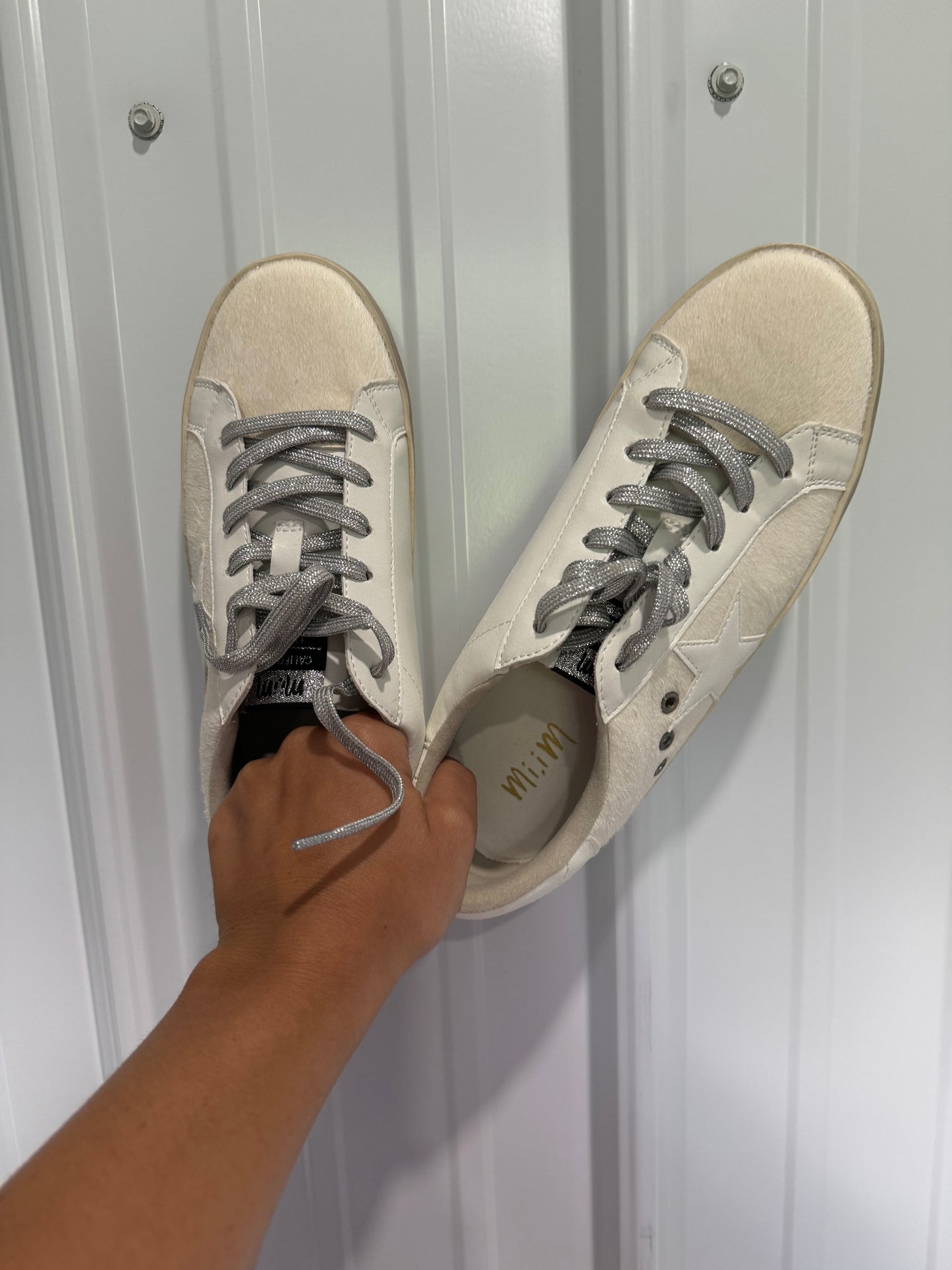 Evelyn Star Sneakers- Model Shoes