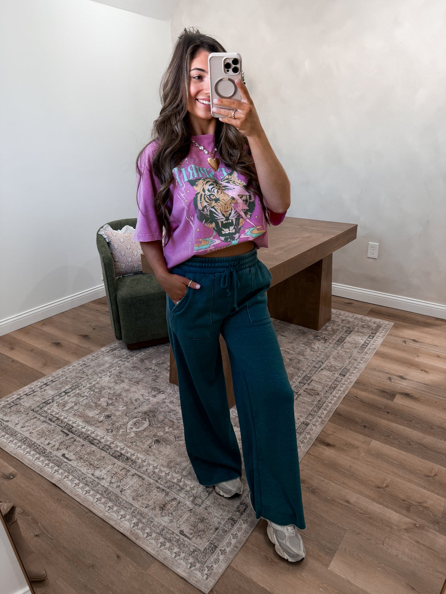 Free Spirit Tiger Vintage Graphic Tee - pink