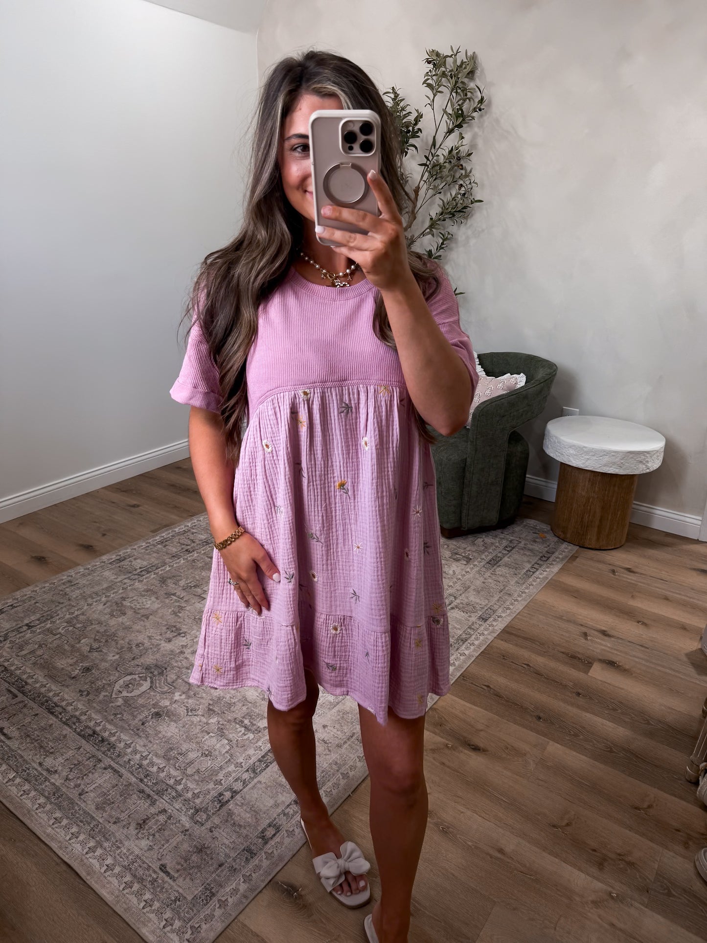 Darling Daisy Floral Embroidered Mini Dress - mauve