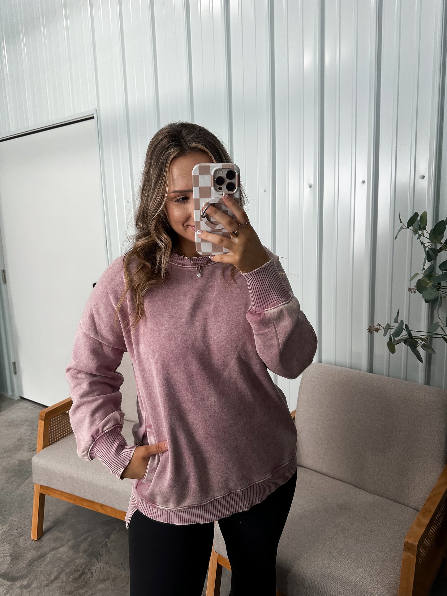 Lexie High Low Pullover with Pockets - mineral wash plum