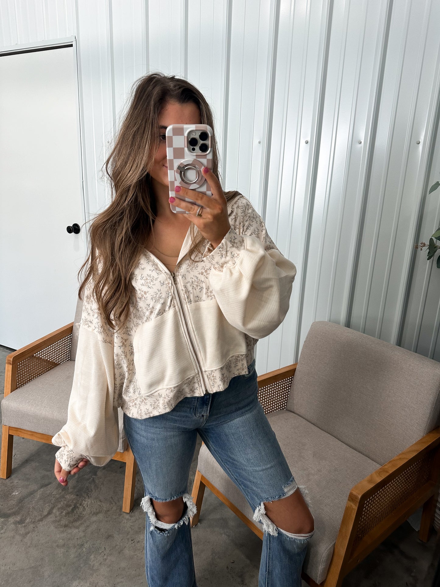 Vanilla Cream Ditsy Floral Zip Up *RESTOCKS!