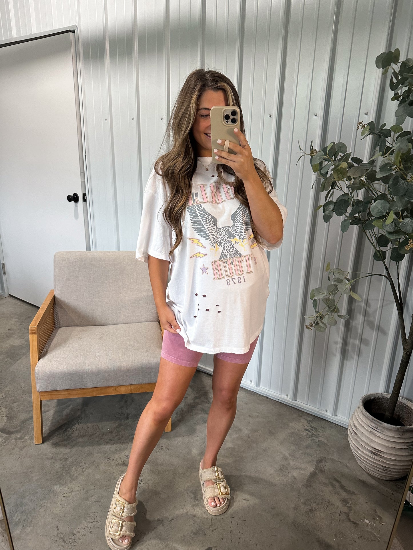 Oversized World Tour Distressed Tee- White