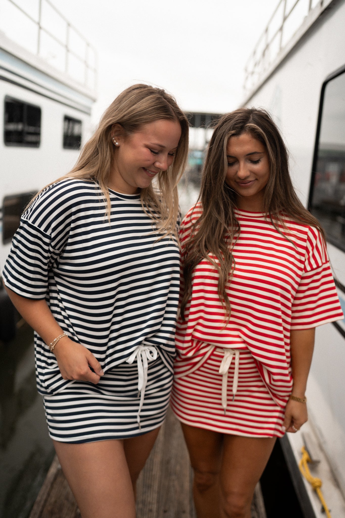 The Angelica Striped Oversized Tee & Skort Set - navy/white
