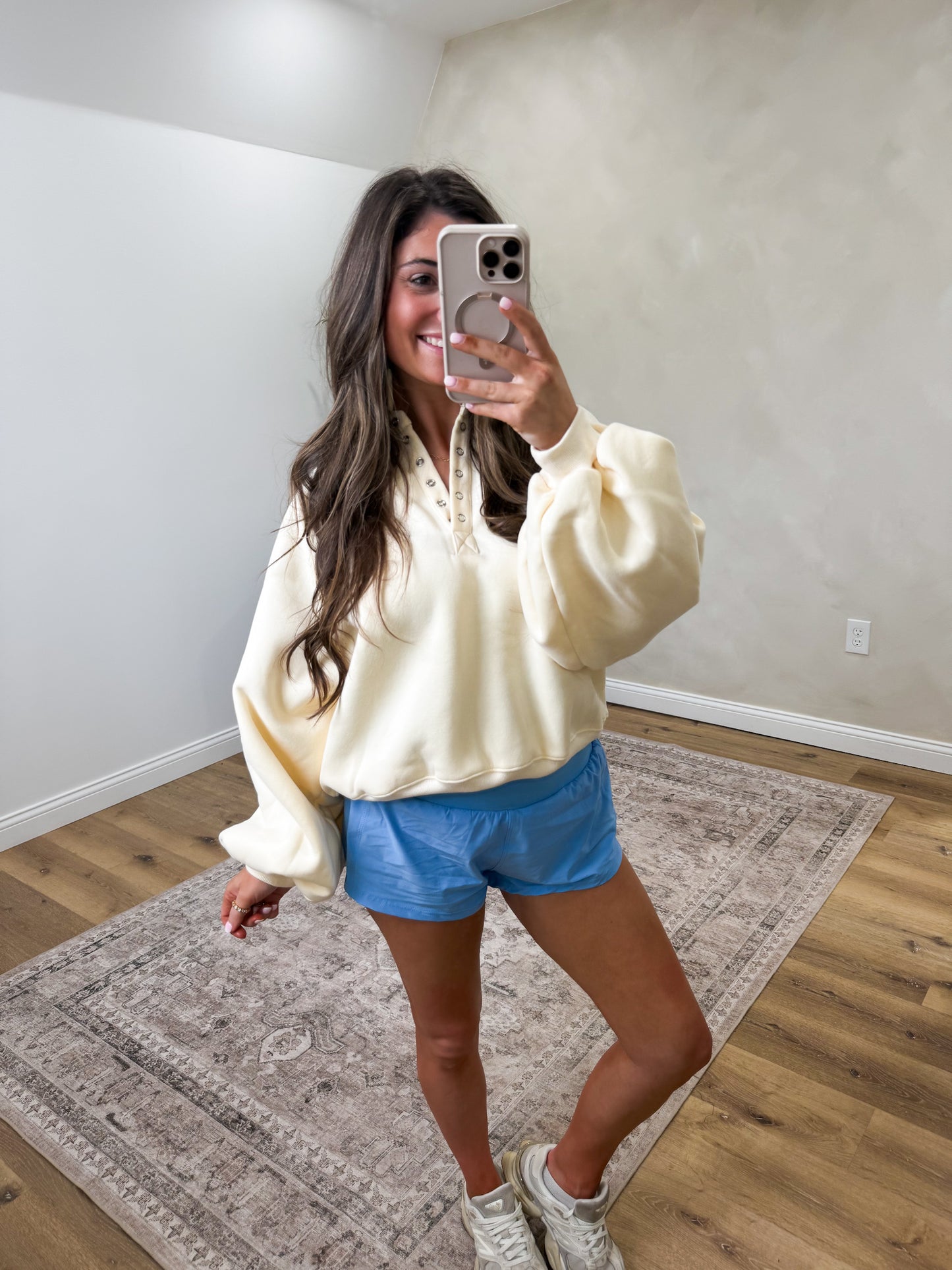 Luxe Piper Pullover - butter yellow