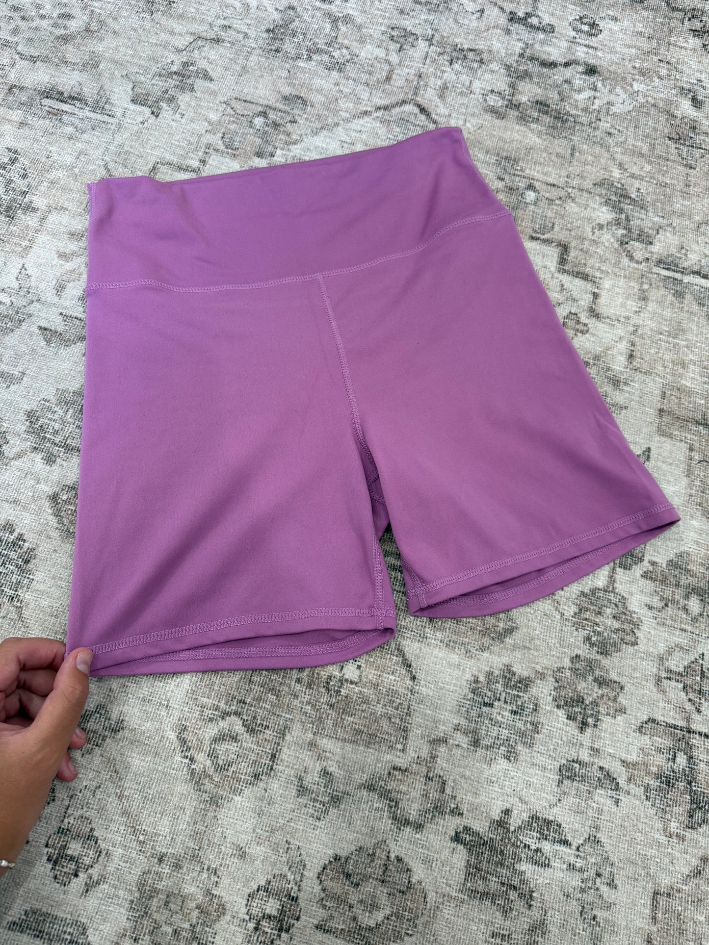 Velocity Contour Biker Shorts - mulberry
