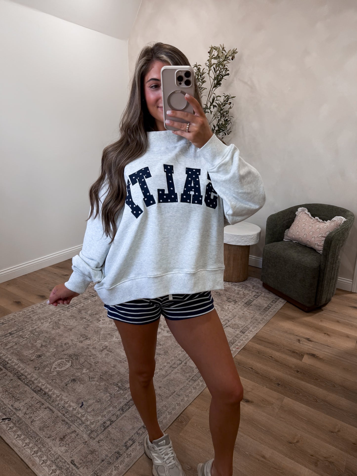 Salty Stars Oversized Mock Neck - heather grey