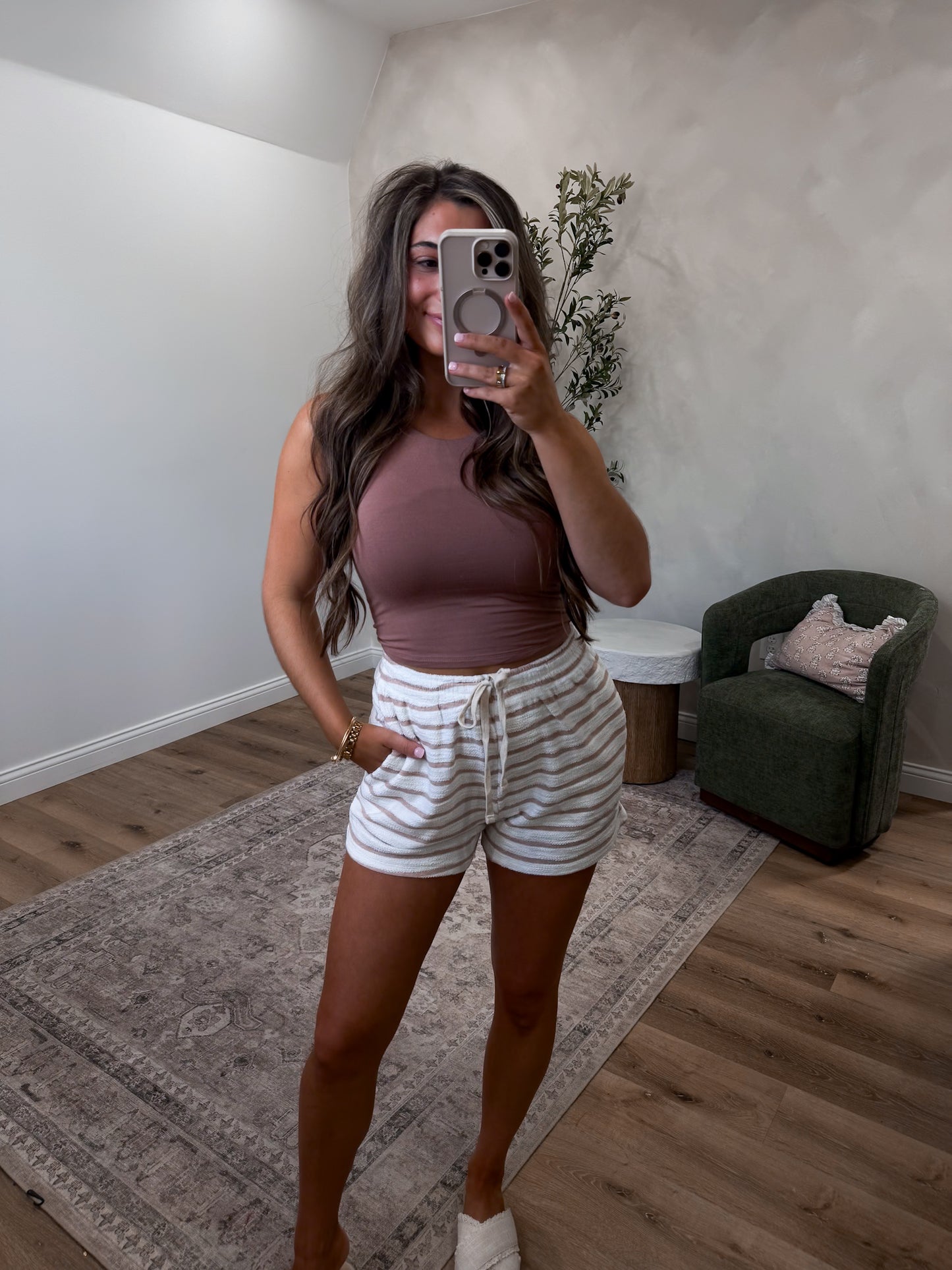Cozy Cutie Shorts - taupe