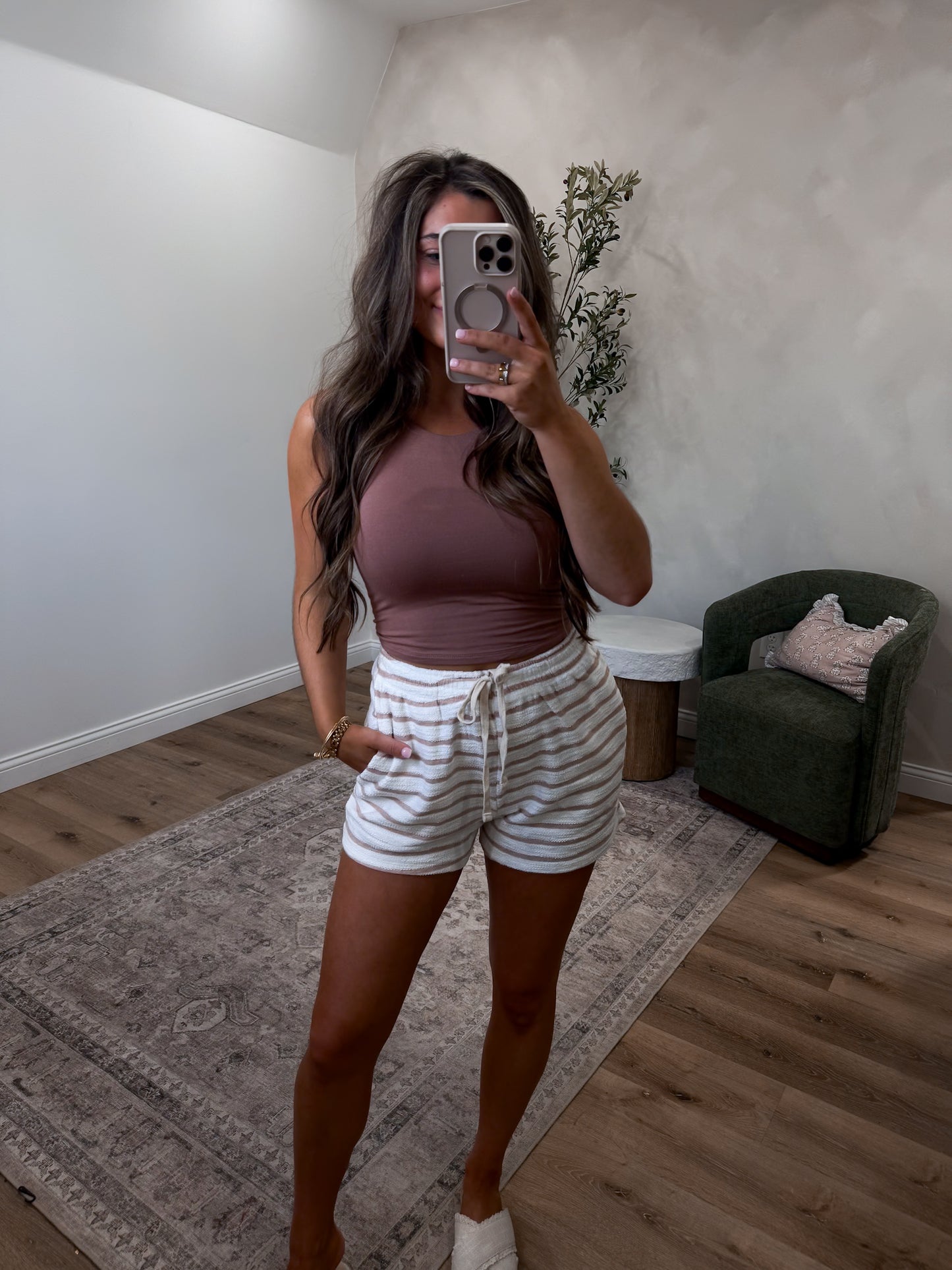 Soft Core Cropped Tank - mocha