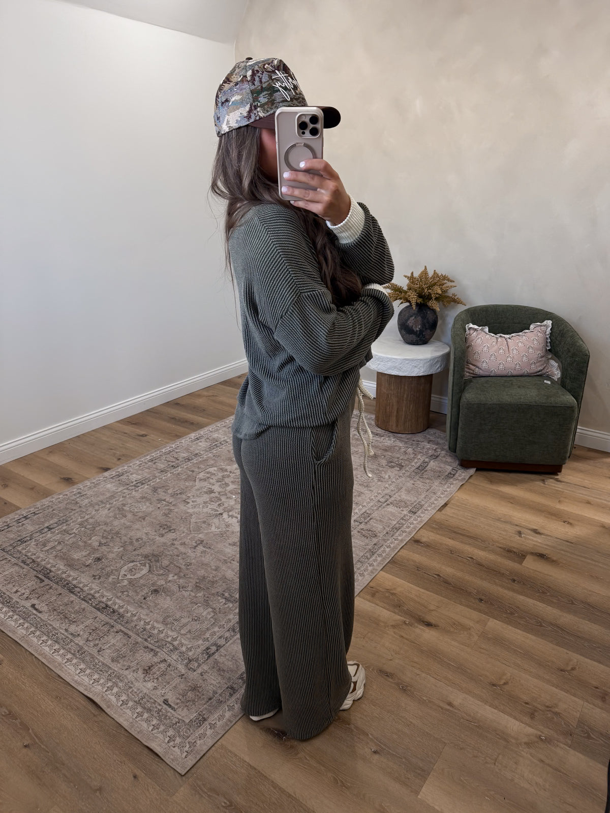 Comfort Stretch Lounge Set - dark olive
