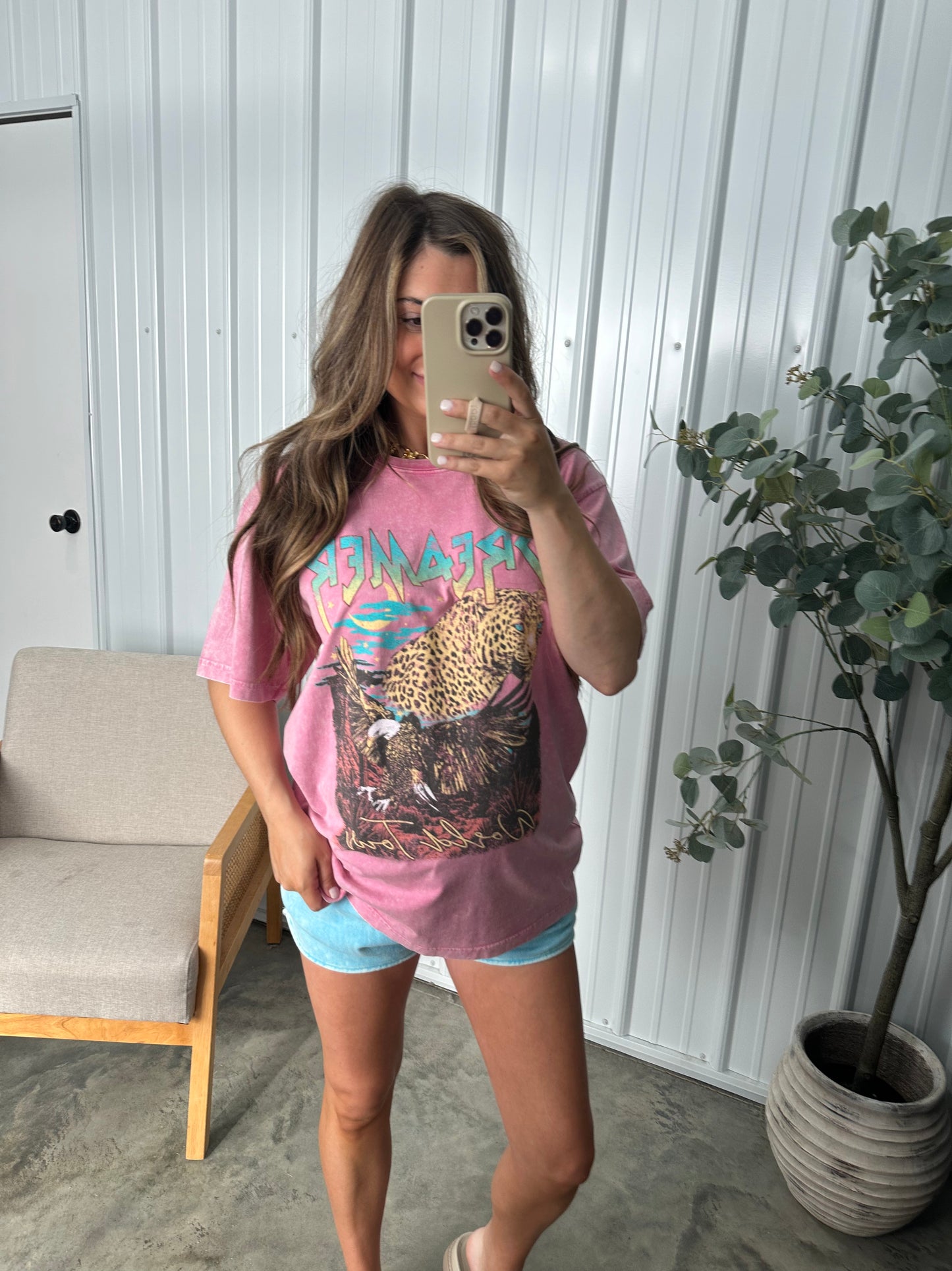 Dreamer Leopard 1972 Tee- Pink