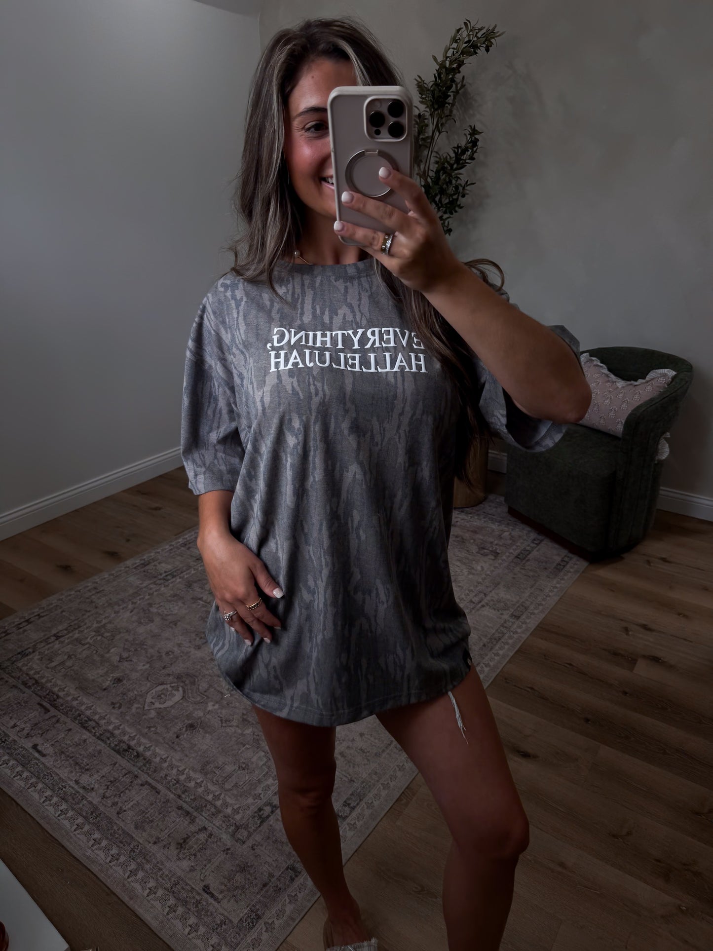 Mossy Oak "Everything Hallelujah" Bottomland Puff Tee - camo