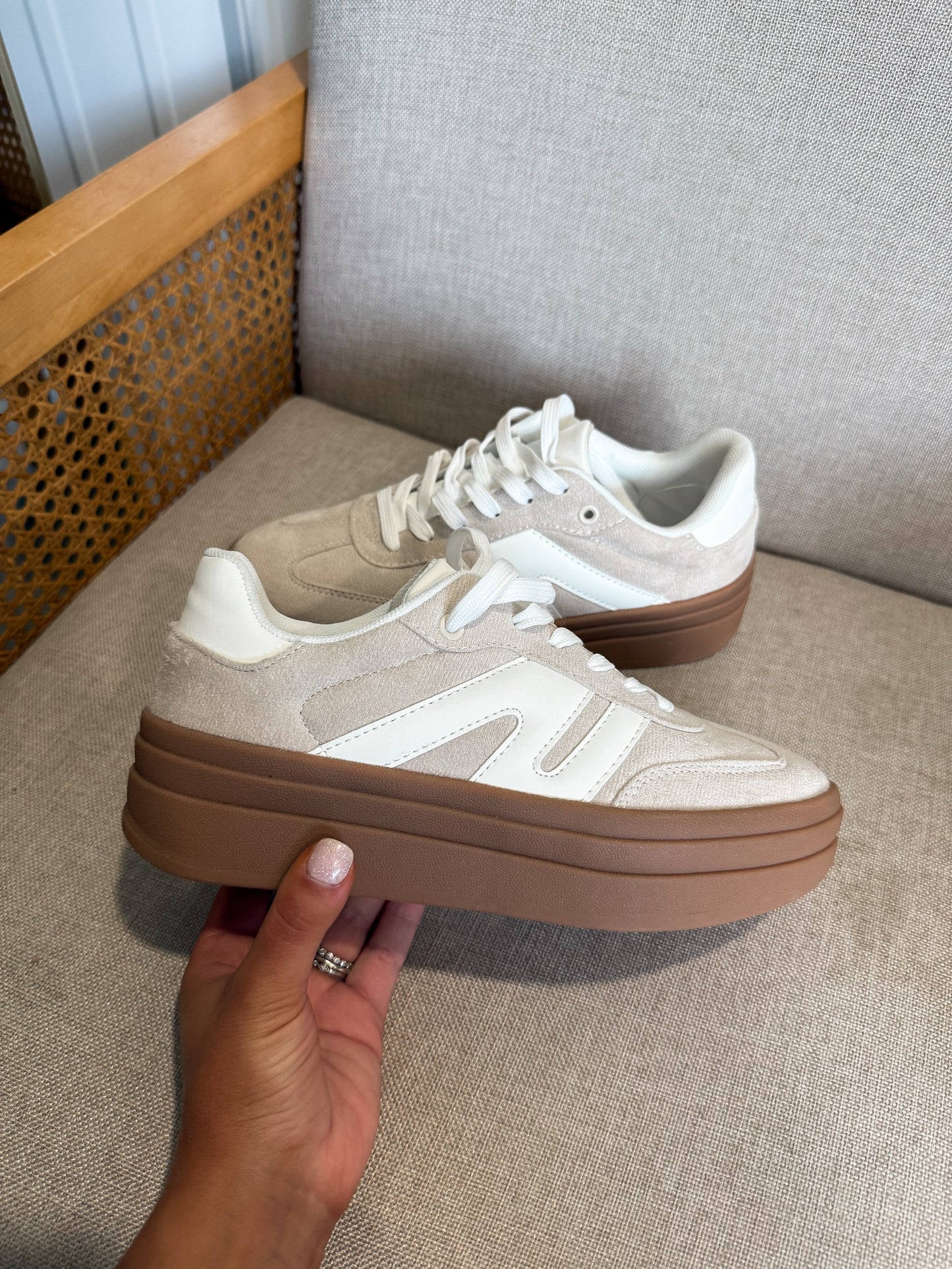 Chunky Platform Sneakers- Beige/White