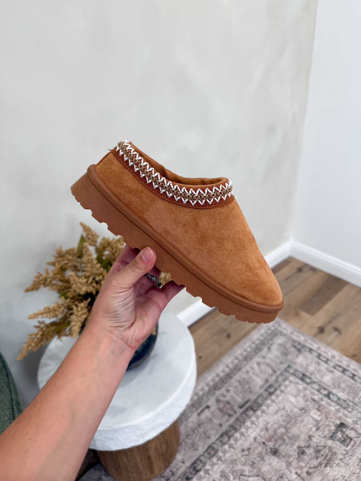 Comfort Ugg Style Slippers - tan suede