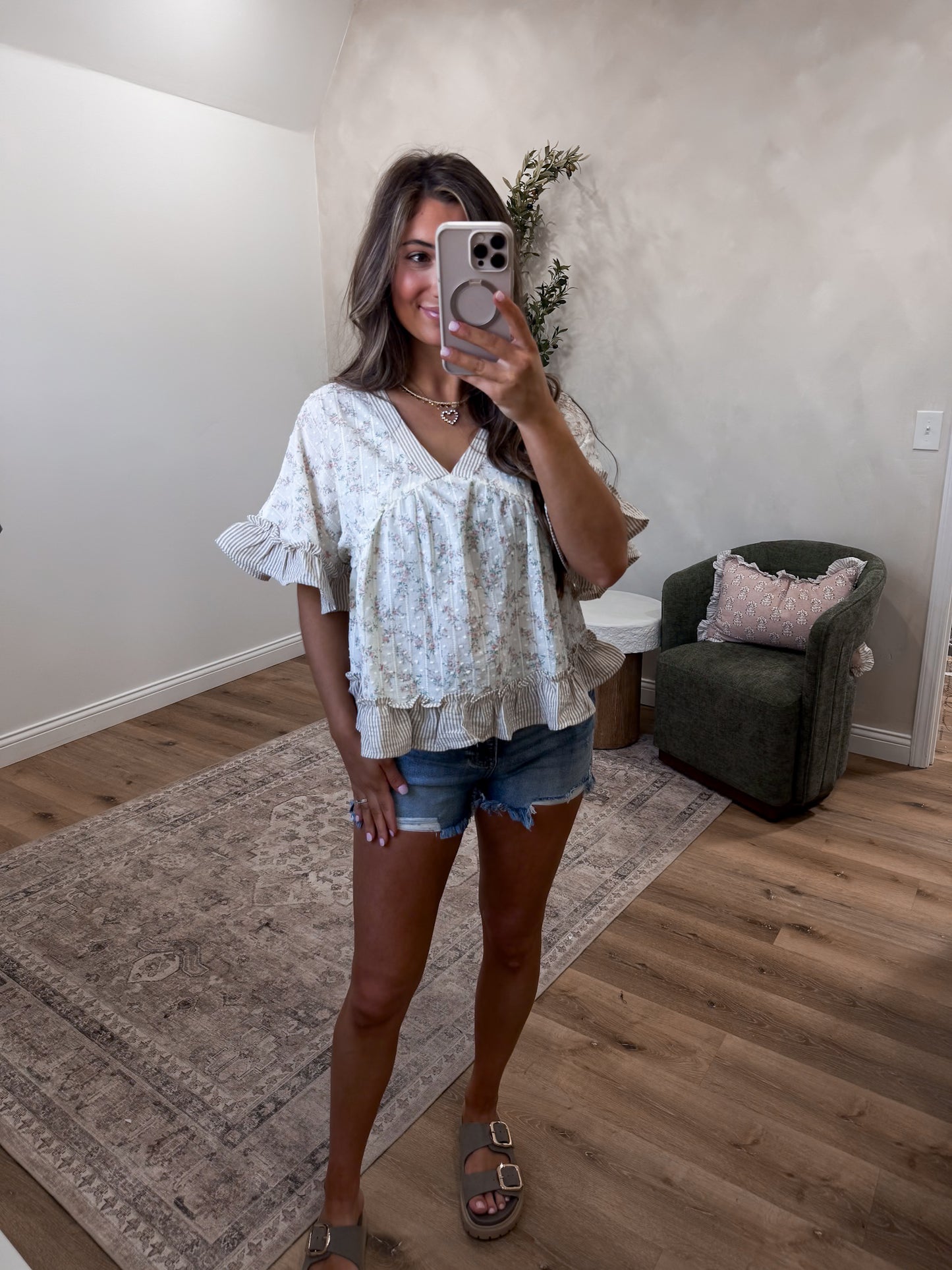 Golden Hour Floral Ruffle Top - taupe