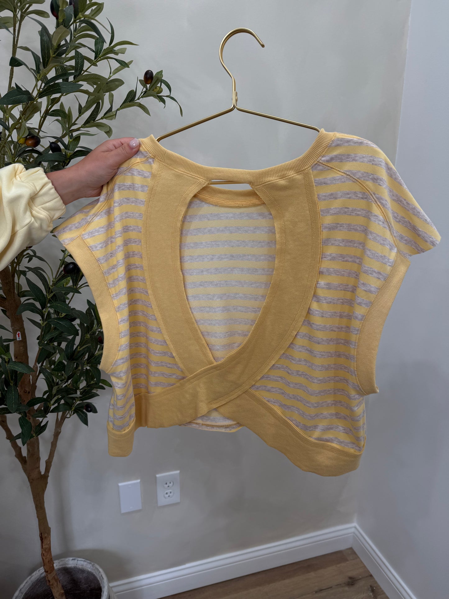 Chasing Pursuit Striped Open Back Top - yellow/oatmeal