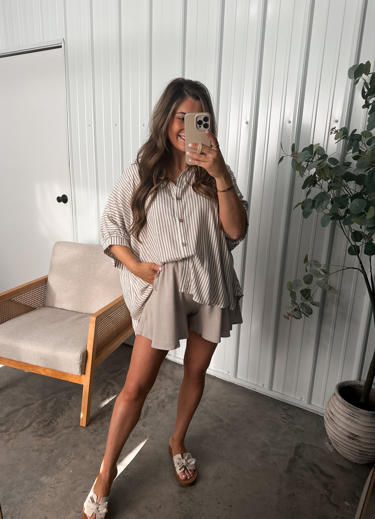 Airflow Shorts - restock beige! *