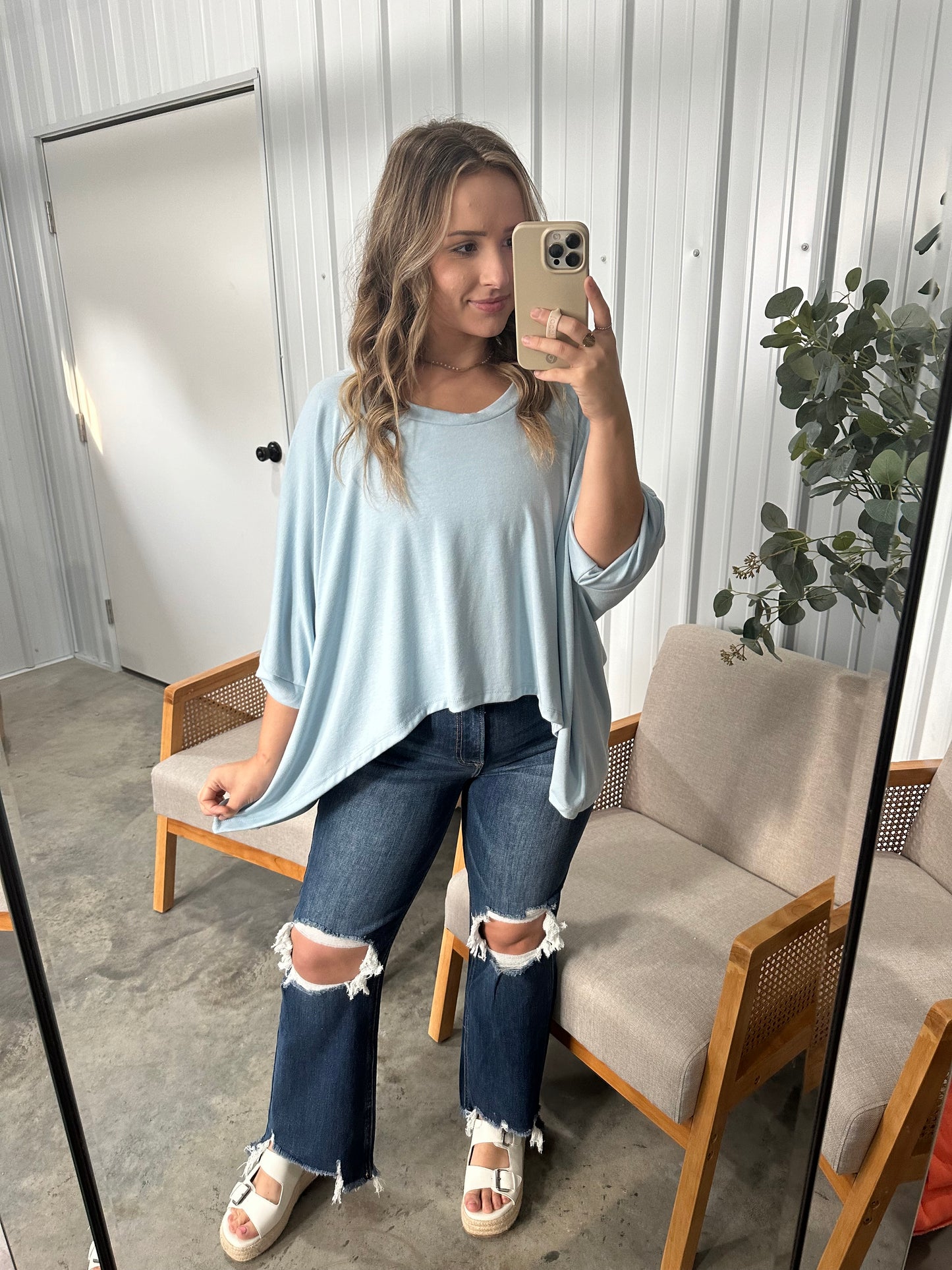 Buttery Soft Dolman Tee - Baby Blue ** LIGHTLY LOVED