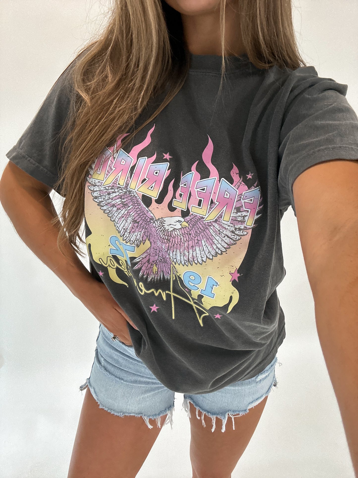 Comfort Colors charcoal free bird tee