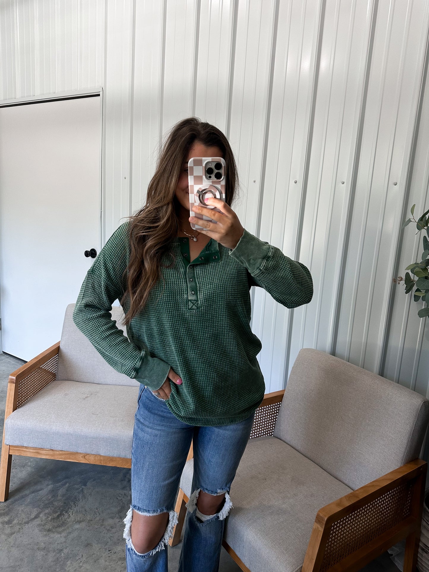 Bella Waffle Knit Henley- kelly green