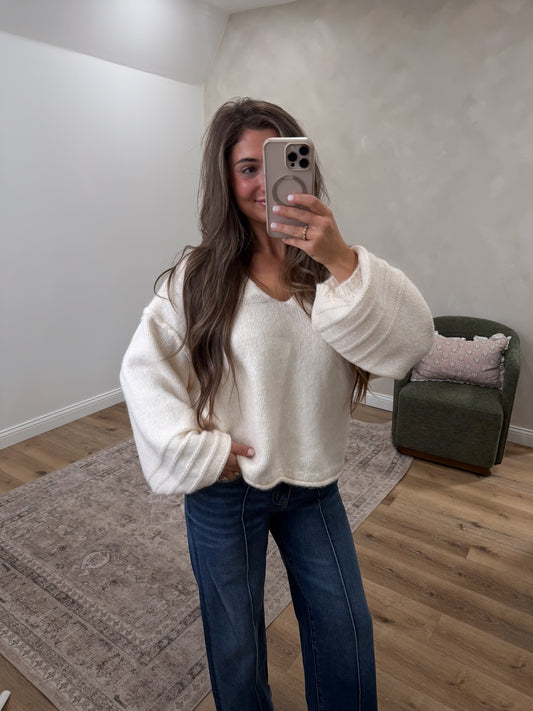 Weekend Knit V Neck Sweater - natural