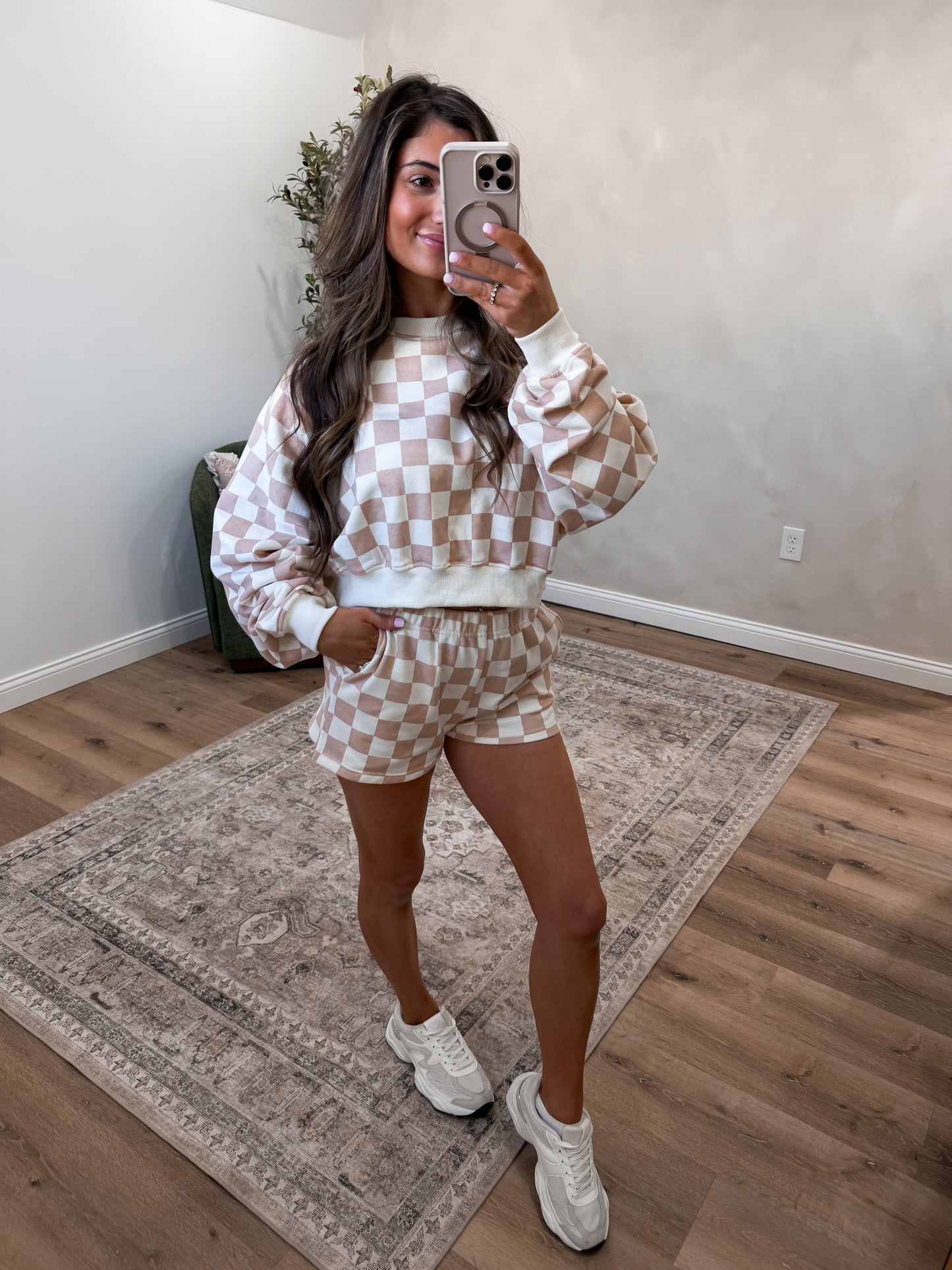 The Camryn Checkered Set - beige