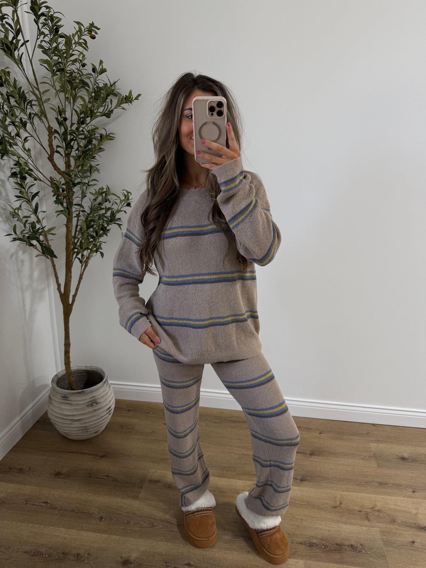 Snowed in striped knit set