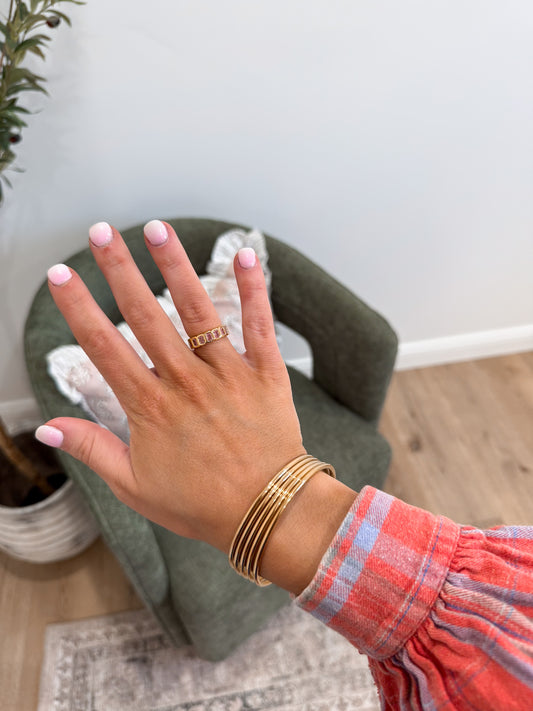 Rhinestone Eternity Ring - light rose