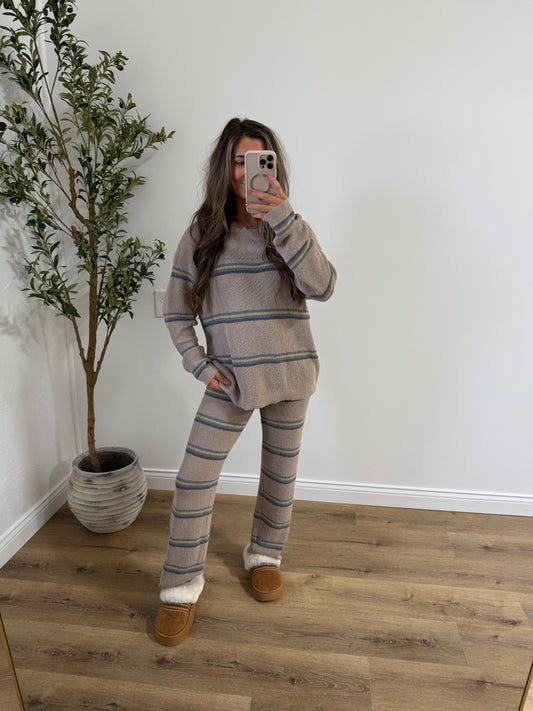 Snowed in striped knit set