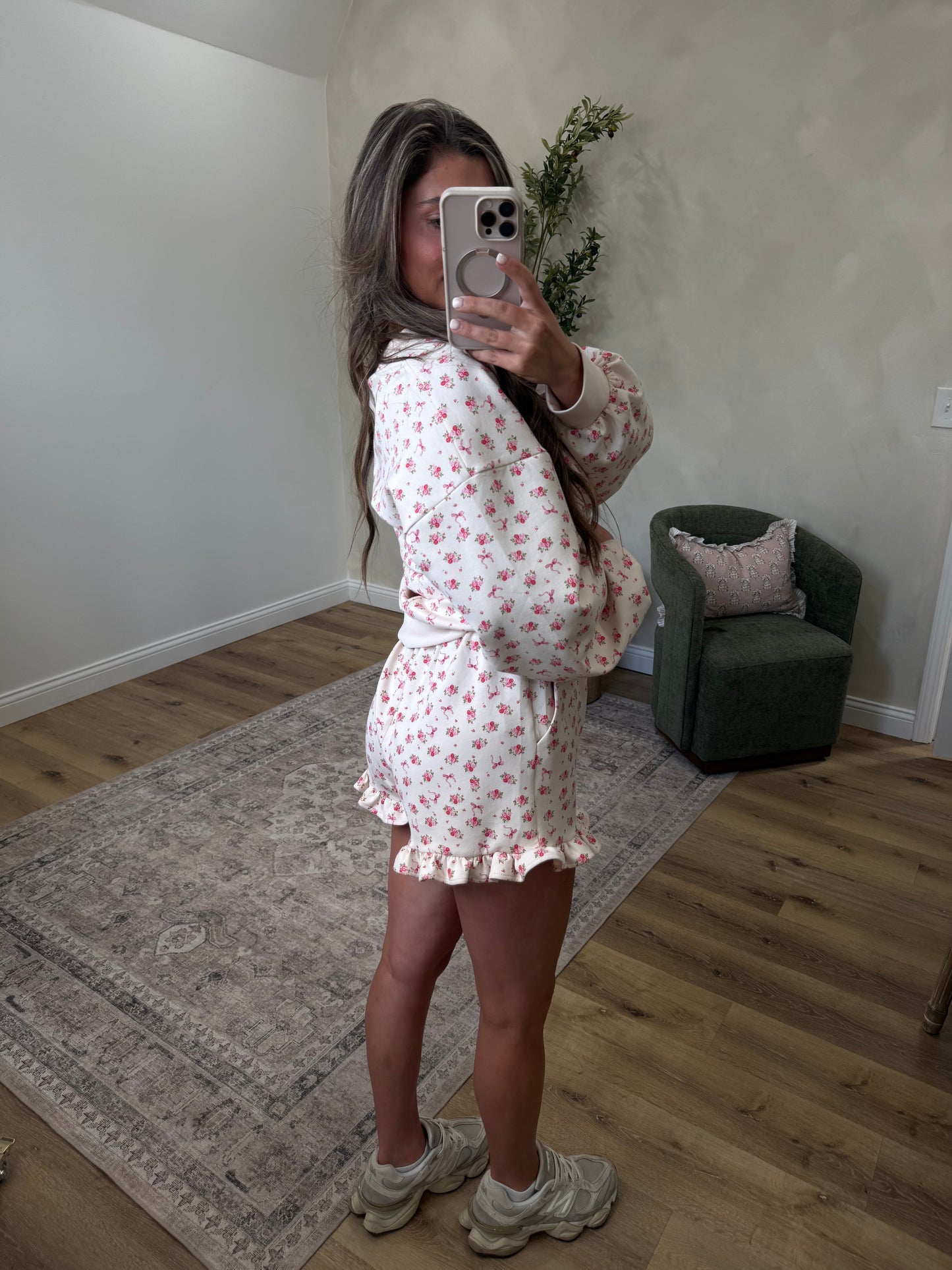 Comfy Forever Floral Shorts Set - ivory/pink