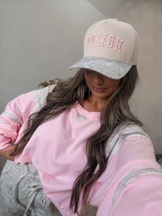 Howdy Embroidered Trucker Hat - white camo