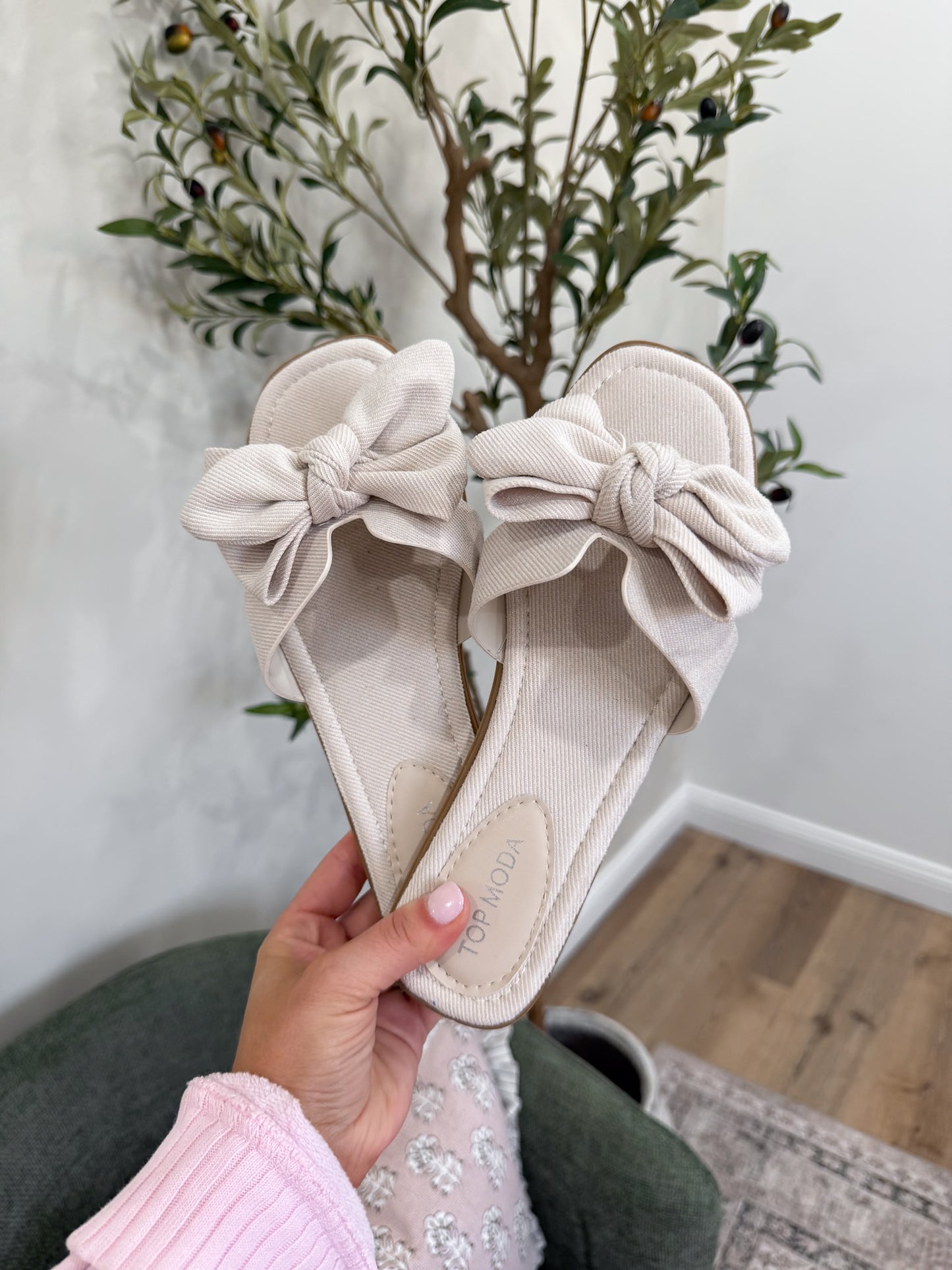 Bow Tie Denim Sandals - ivory