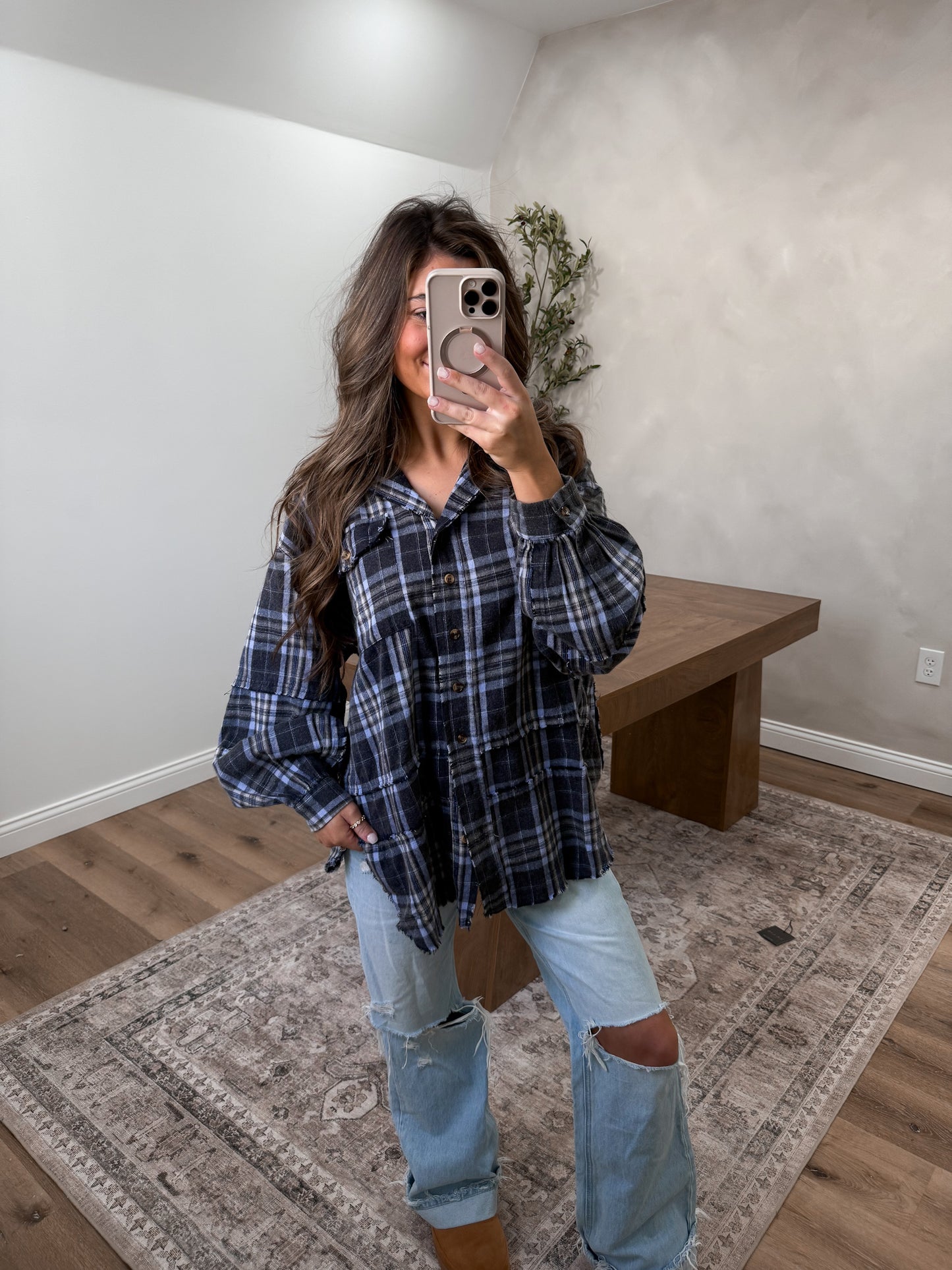 Wavelyn Flannel - charcoal / peri blue