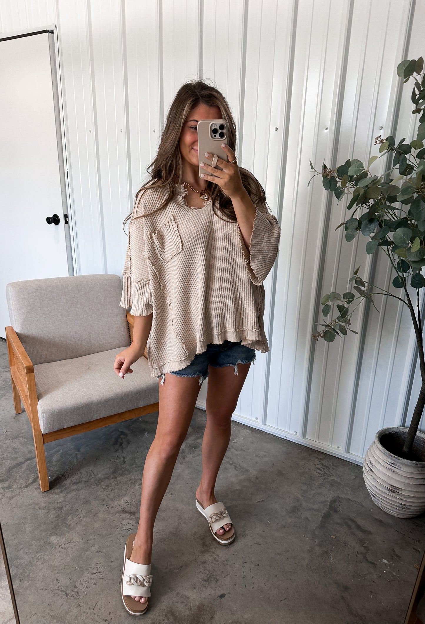 Kenedy Relaxed Fit Top- Sand