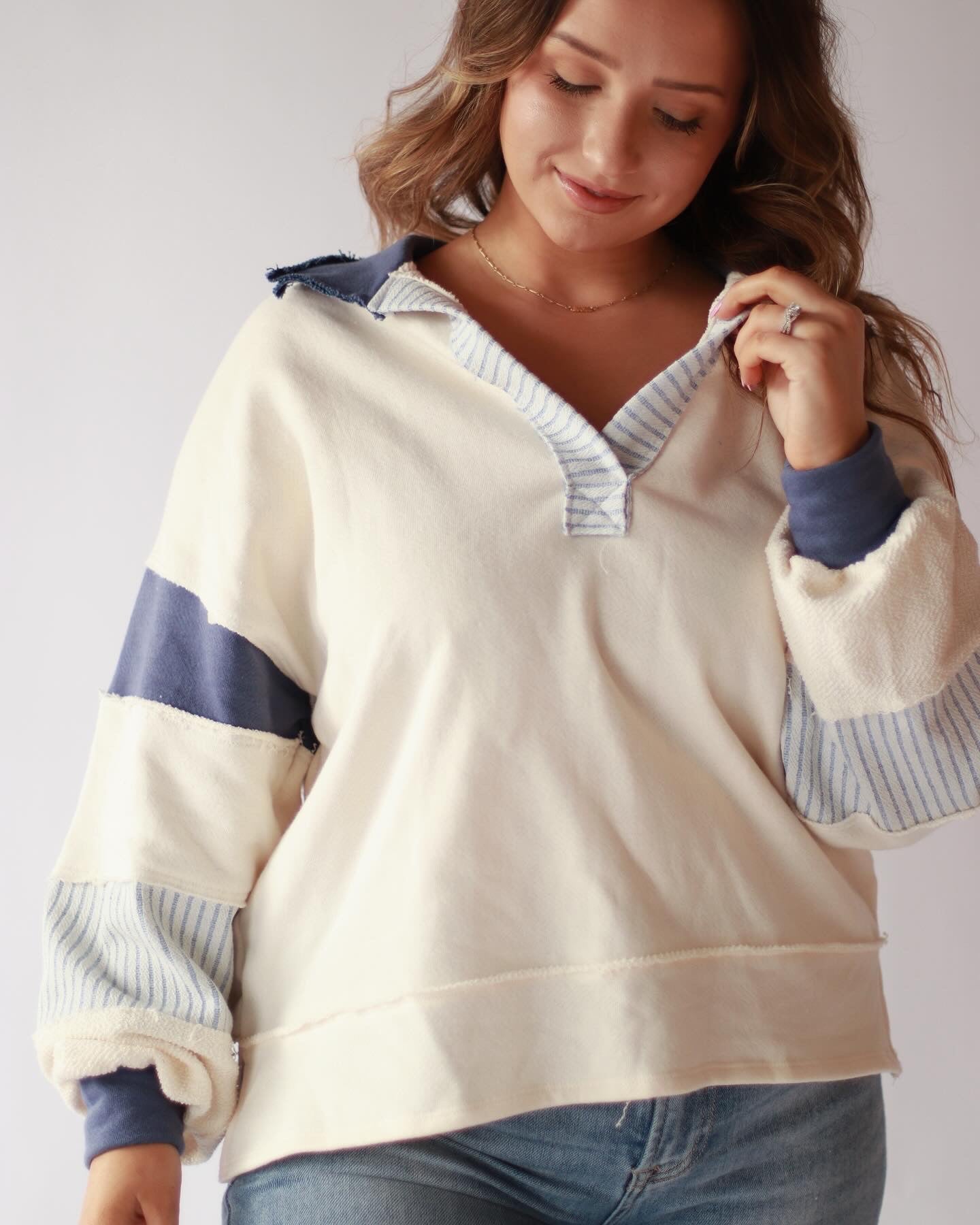 Avery Pullover - Navy