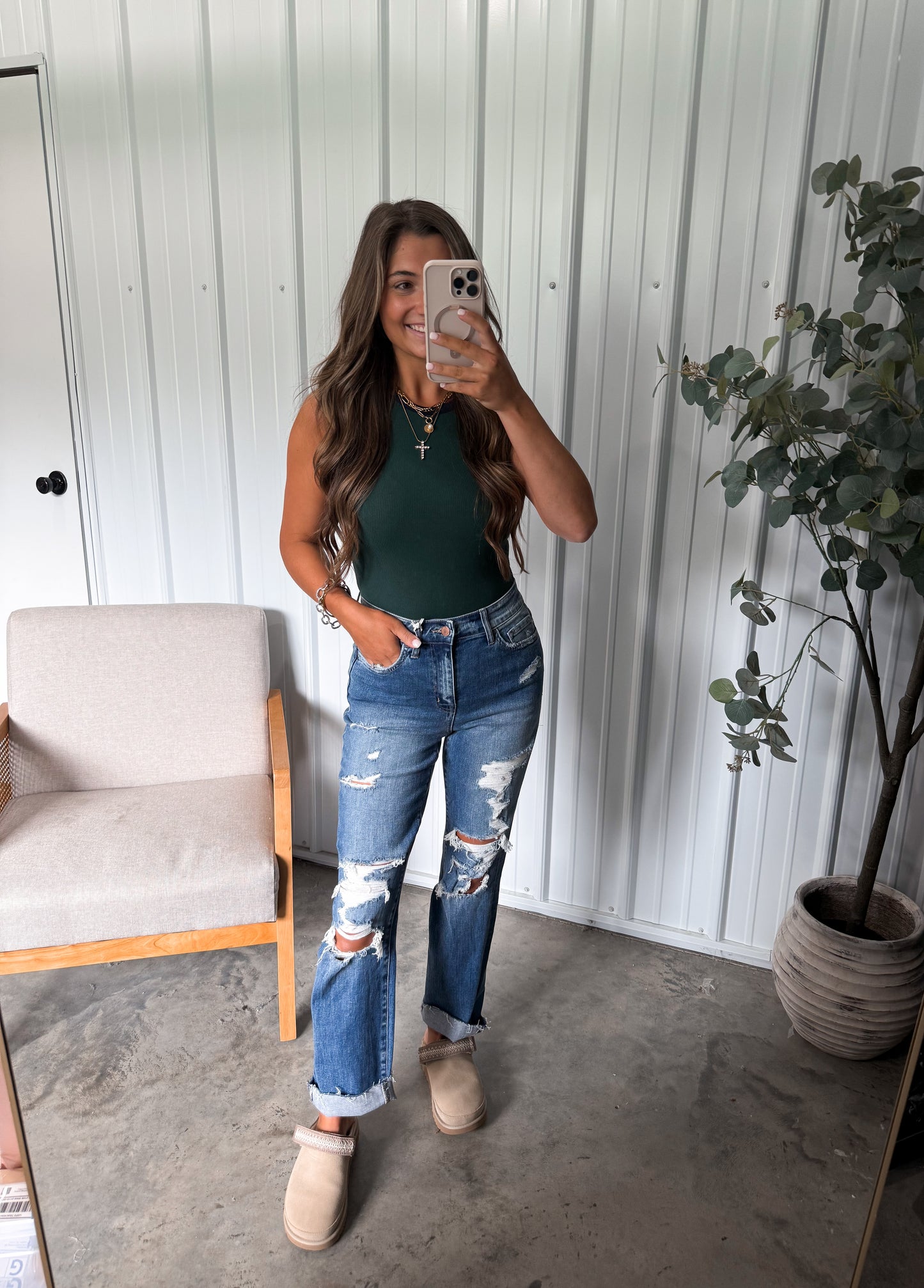 High rise Distressed Straight Ankle Jeans