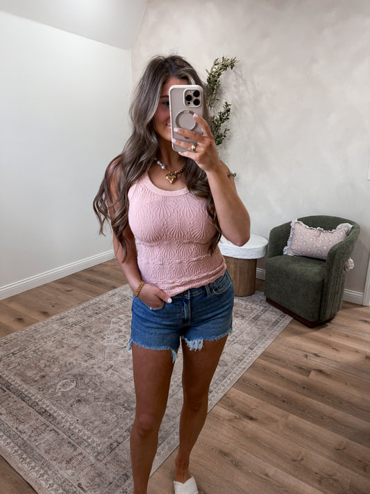 Vintage Afterglow Reversible Lace Tank - sweet peach