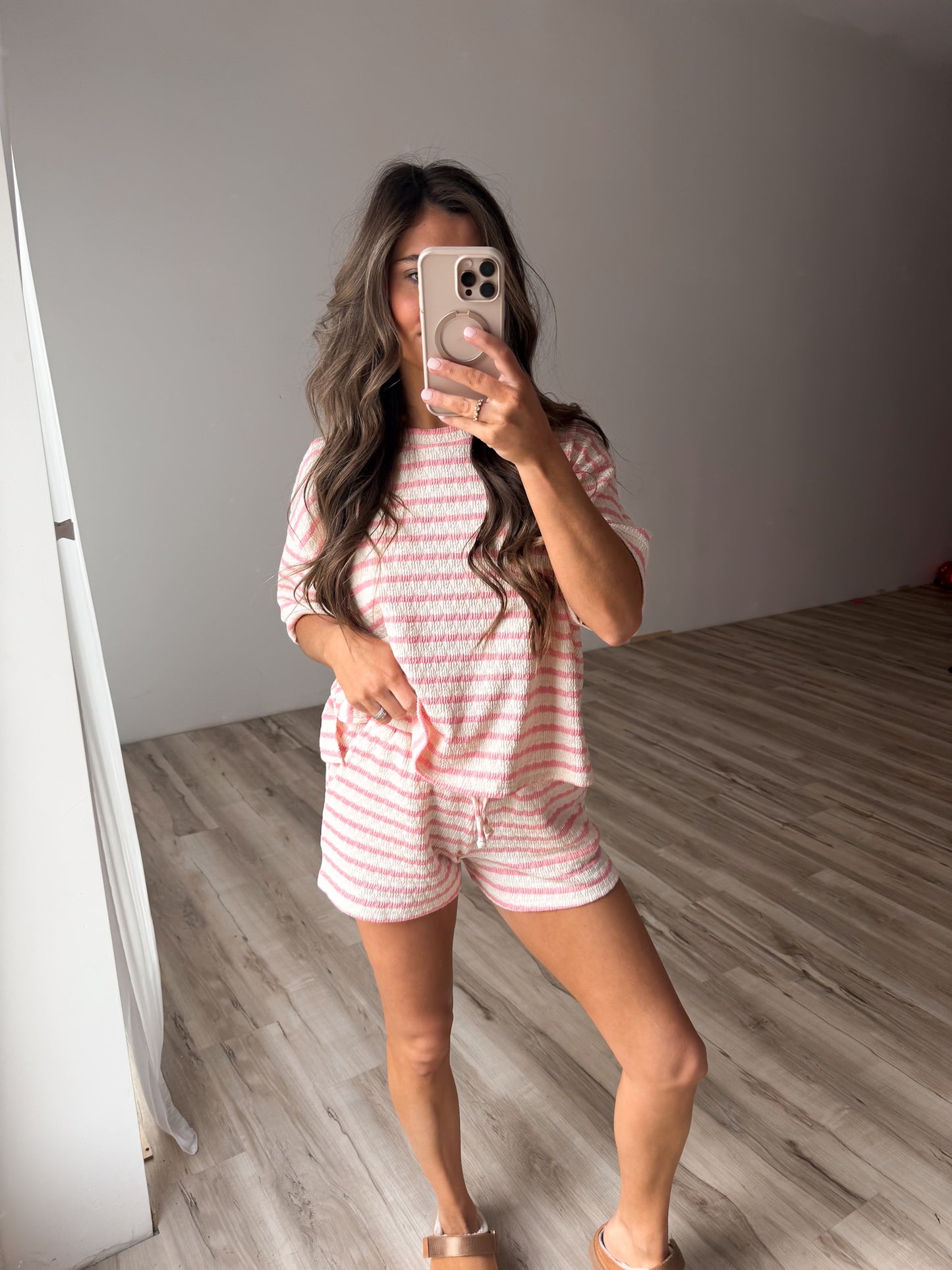 The Rosie Textured Lounge Set - pink