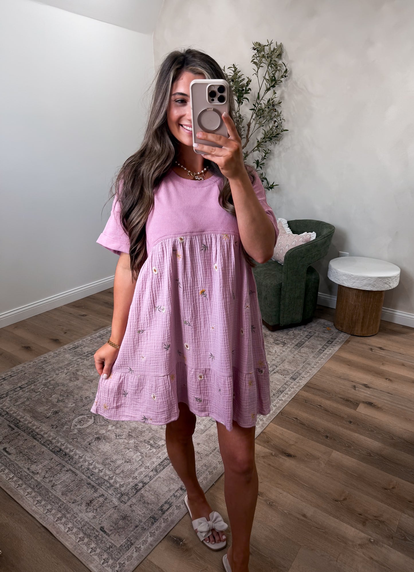 Darling Daisy Floral Embroidered Mini Dress - mauve