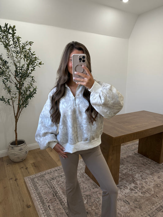 Zip-Up Piper Pullover- White camo