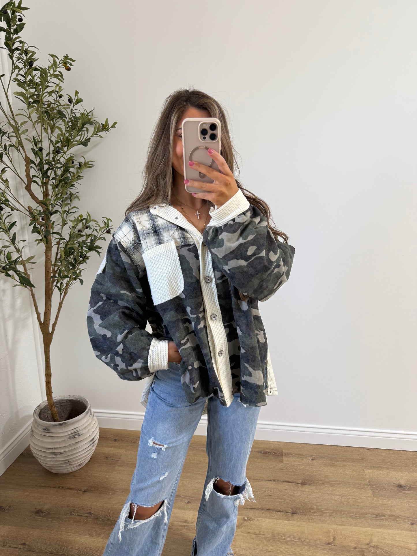 Chandler camo flannel - RESTOCK