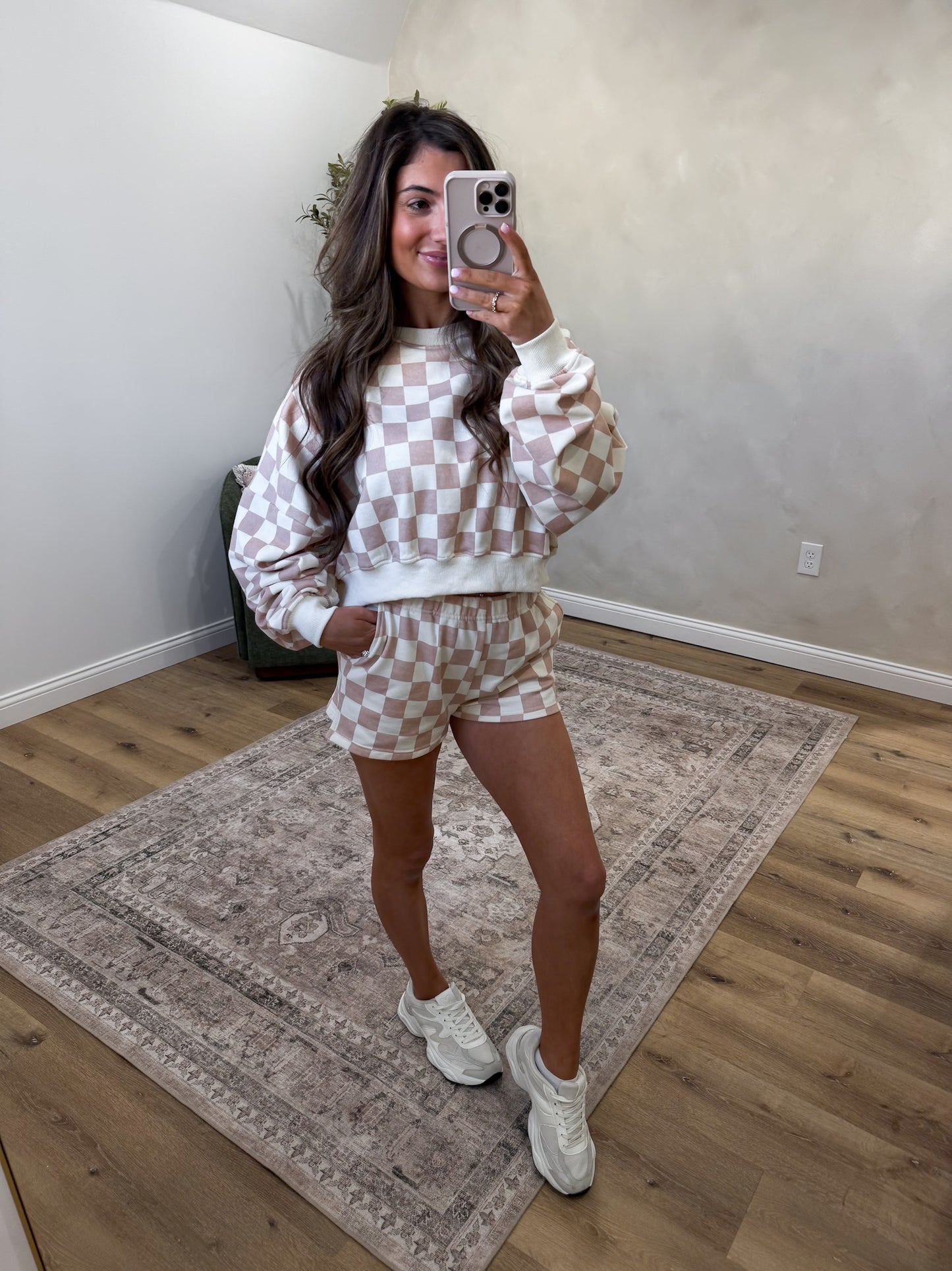 The Camryn Checkered Set - beige