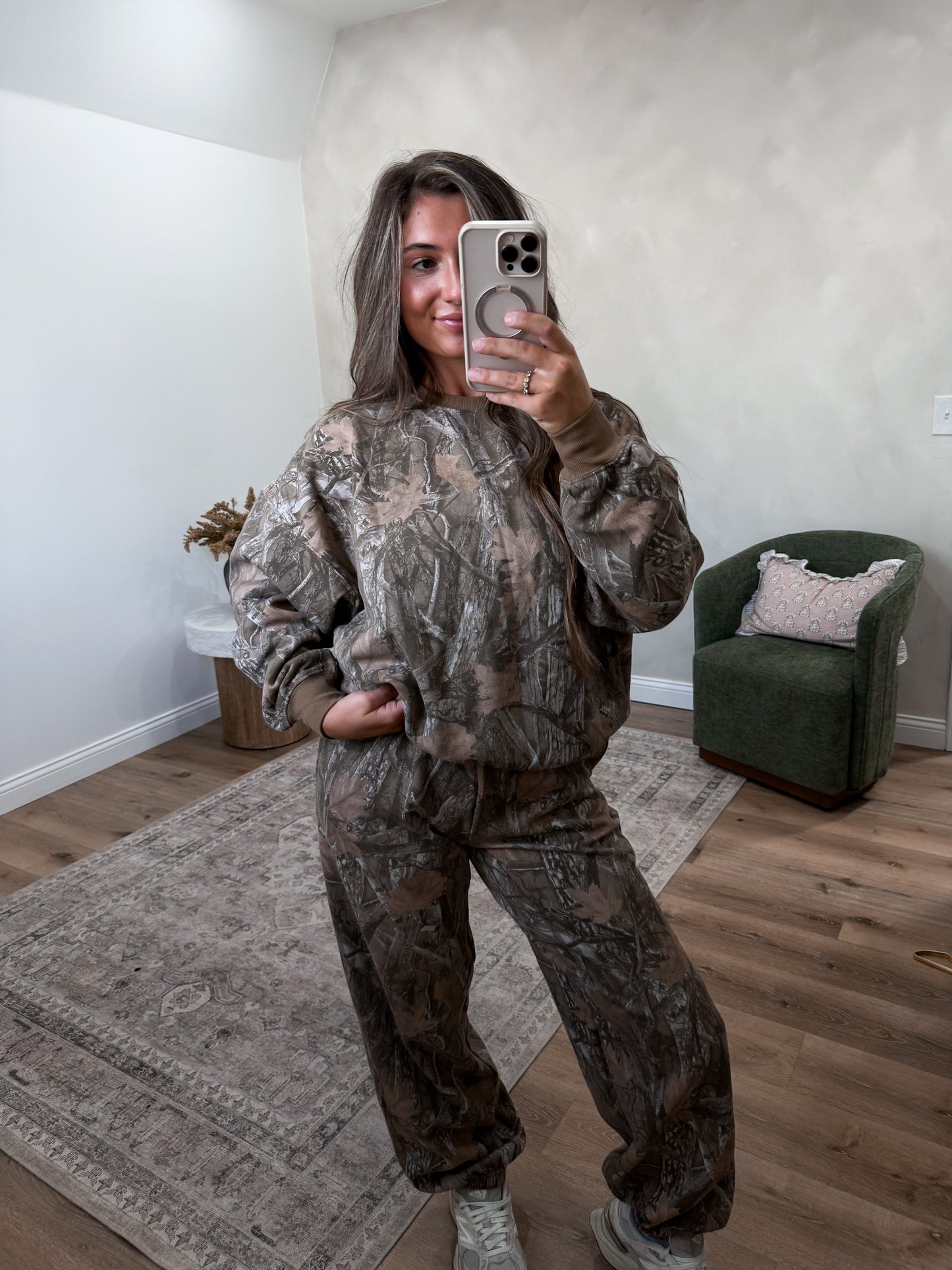 Badlands Camo Crew Pullover - brown