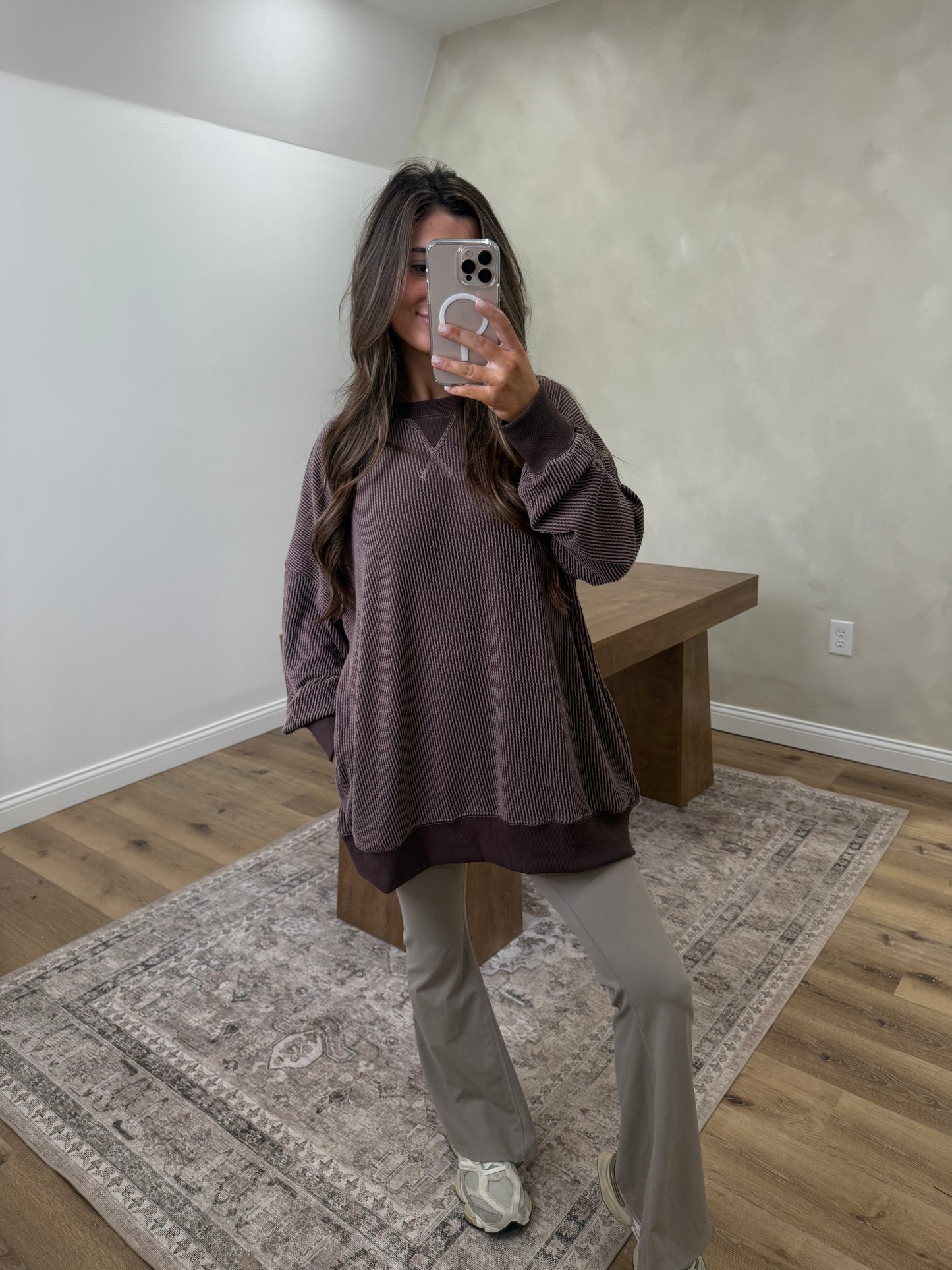 Taylor Two-Tone Ribbed Pullover-mocha