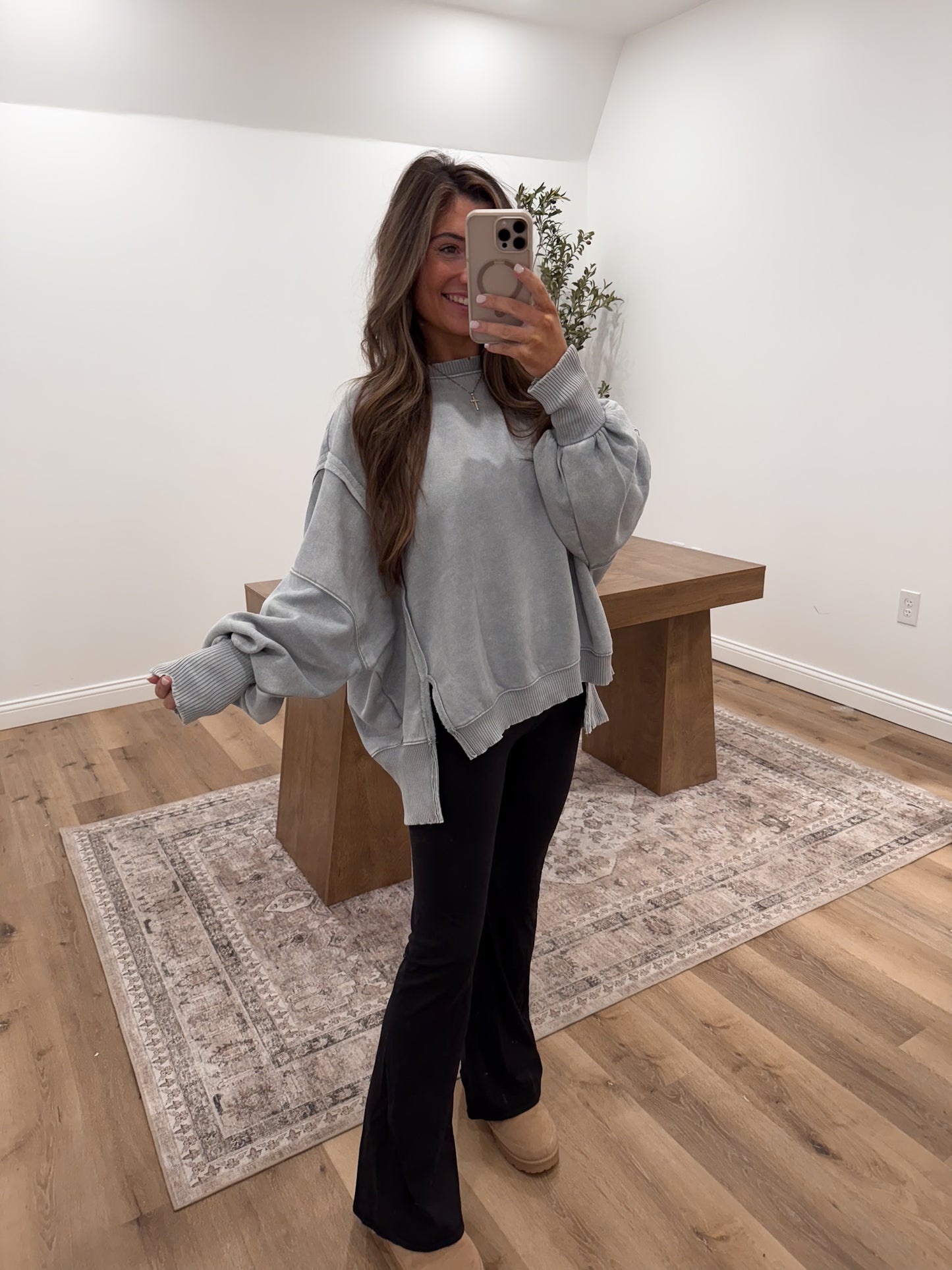 Washed Exposed seam pullover - Sleet