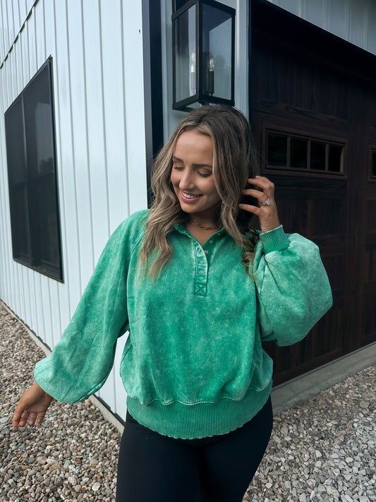 Megan Button Up Pullover - Kelly Green